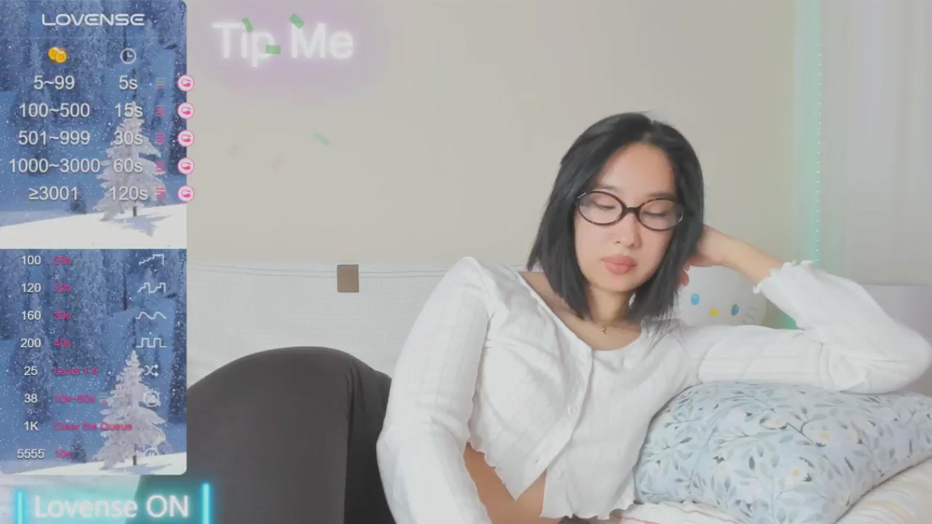 Gallery image thumbnail from FeralBerry66's myfreecams stream on, 01/18/2025, 06:51 image 19 of 20