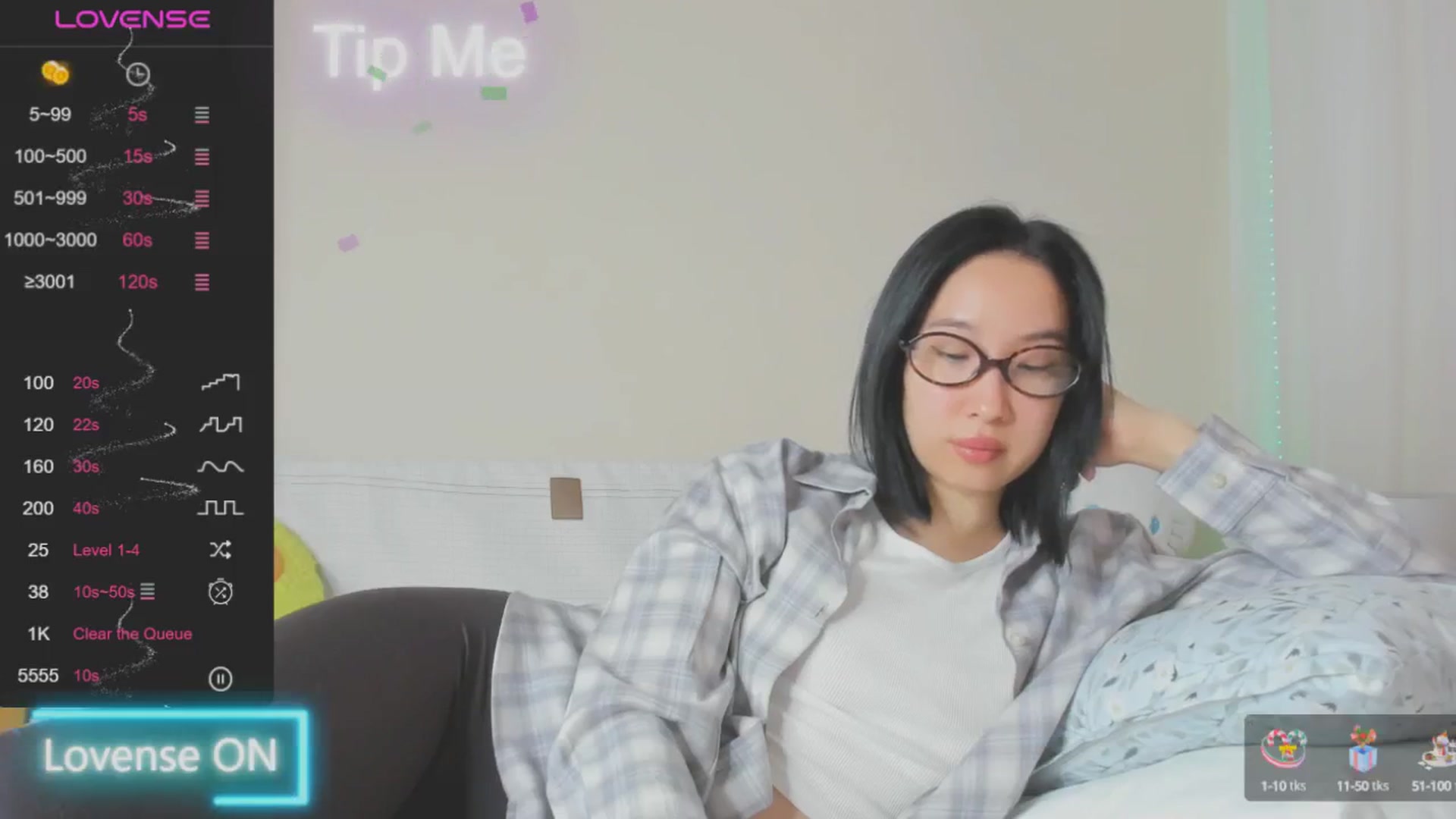 Gallery image thumbnail from FeralBerry66's myfreecams stream on, 01/23/2025, 06:47 image 9 of 20