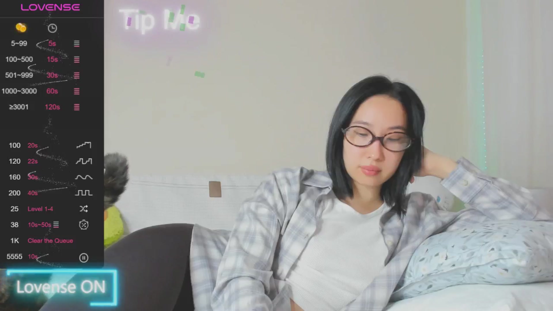 Gallery image thumbnail from FeralBerry66's myfreecams stream on, 01/23/2025, 06:47 image 4 of 20