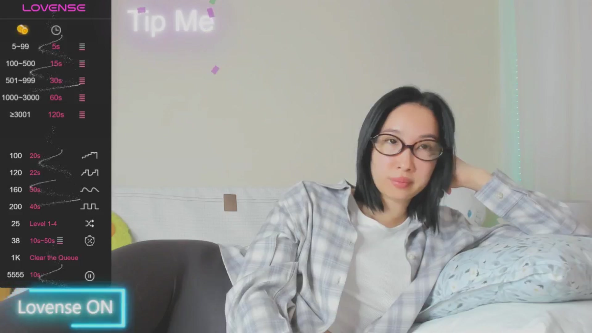 Gallery image thumbnail from FeralBerry66's myfreecams stream on, 01/23/2025, 06:47 image 14 of 20