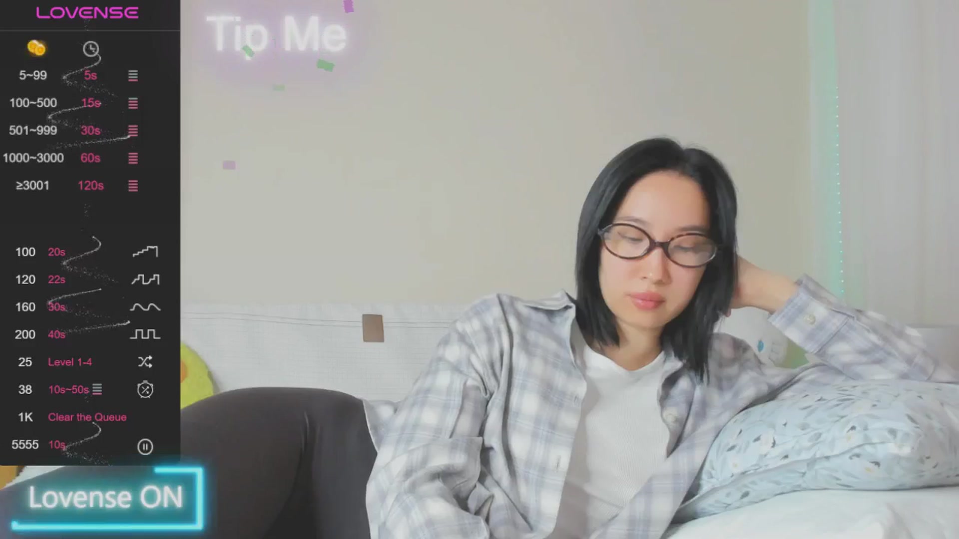 Gallery image thumbnail from FeralBerry66's myfreecams stream on, 01/23/2025, 06:47 image 15 of 20