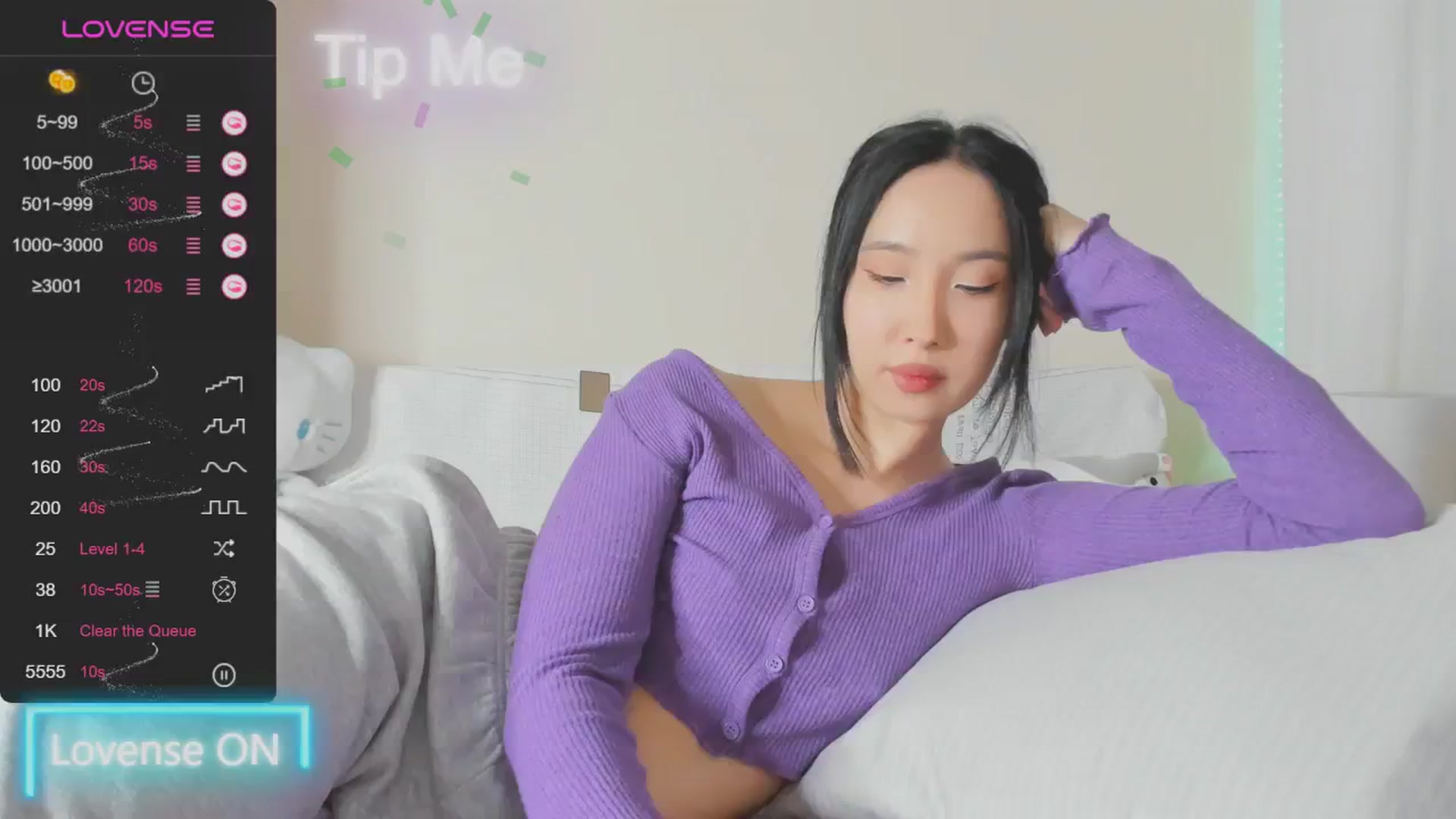 Gallery image thumbnail from FeralBerry66's myfreecams stream on, 01/25/2025, 16:41 image 17 of 20