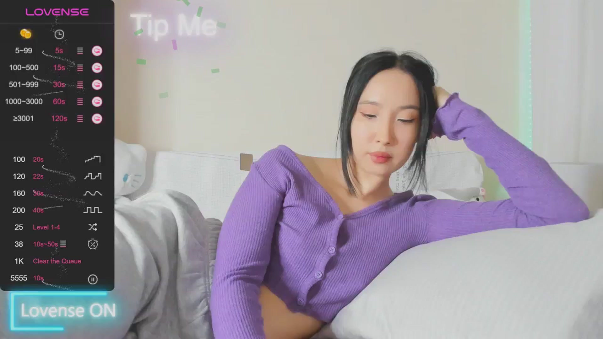 Gallery image thumbnail from FeralBerry66's myfreecams stream on, 01/25/2025, 16:41 image 19 of 20