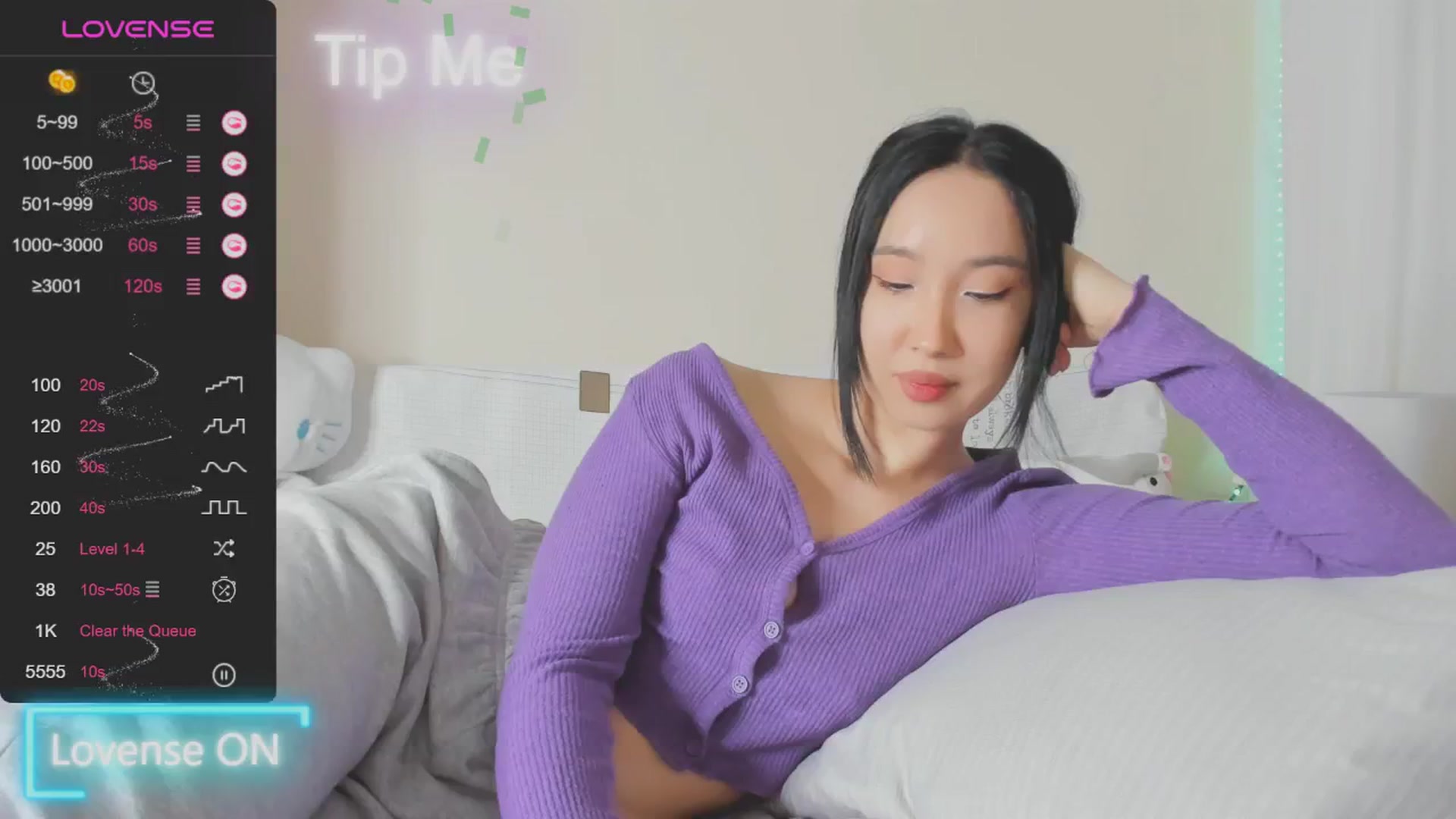 Gallery image thumbnail from FeralBerry66's myfreecams stream on, 01/25/2025, 17:10 image 3 of 20