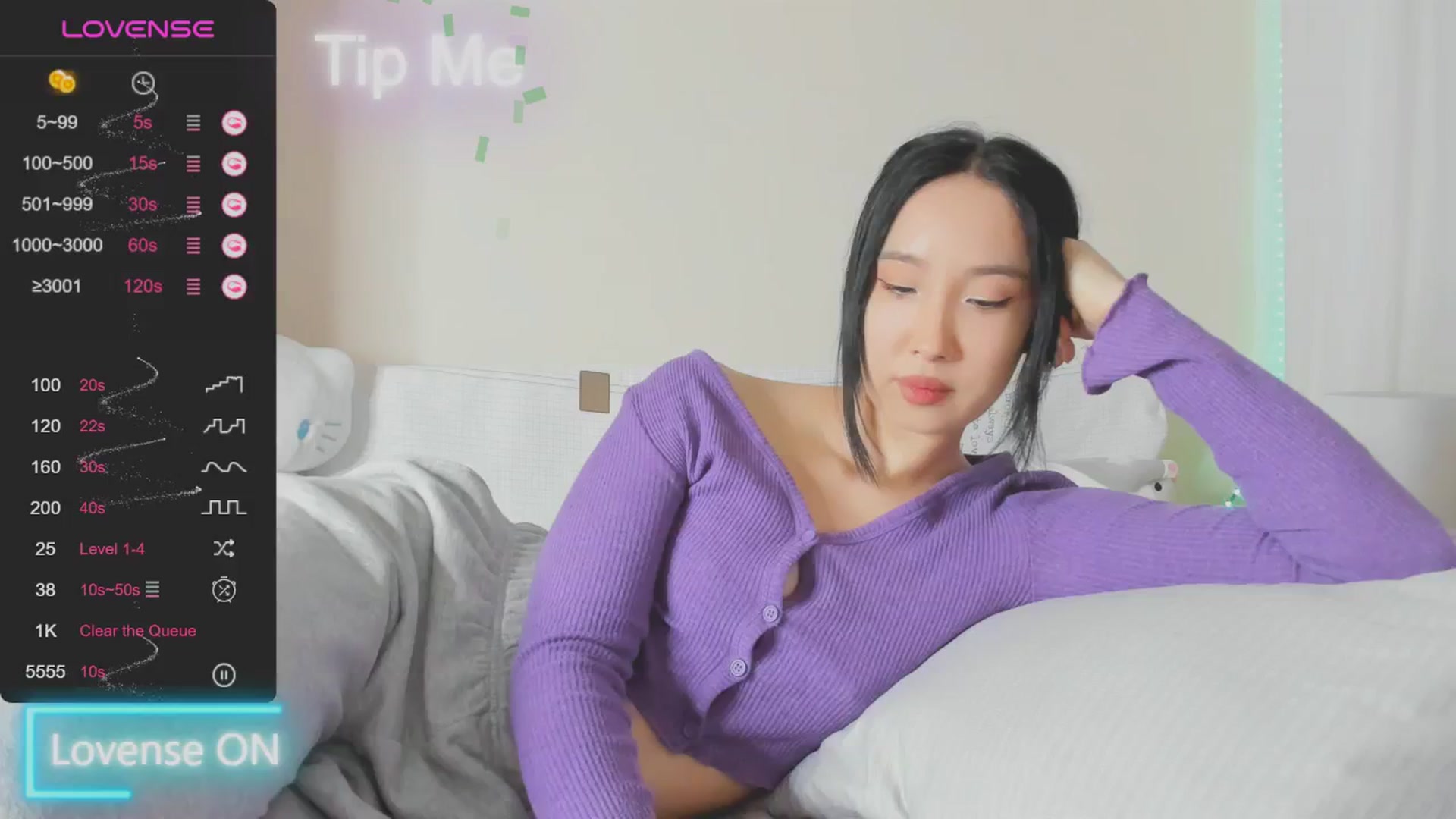 Gallery image thumbnail from FeralBerry66's myfreecams stream on, 01/25/2025, 17:10 image 18 of 20