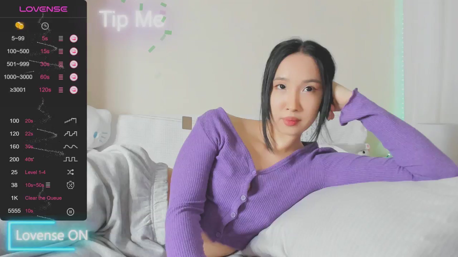 Gallery image thumbnail from FeralBerry66's myfreecams stream on, 01/25/2025, 17:10 image 5 of 20