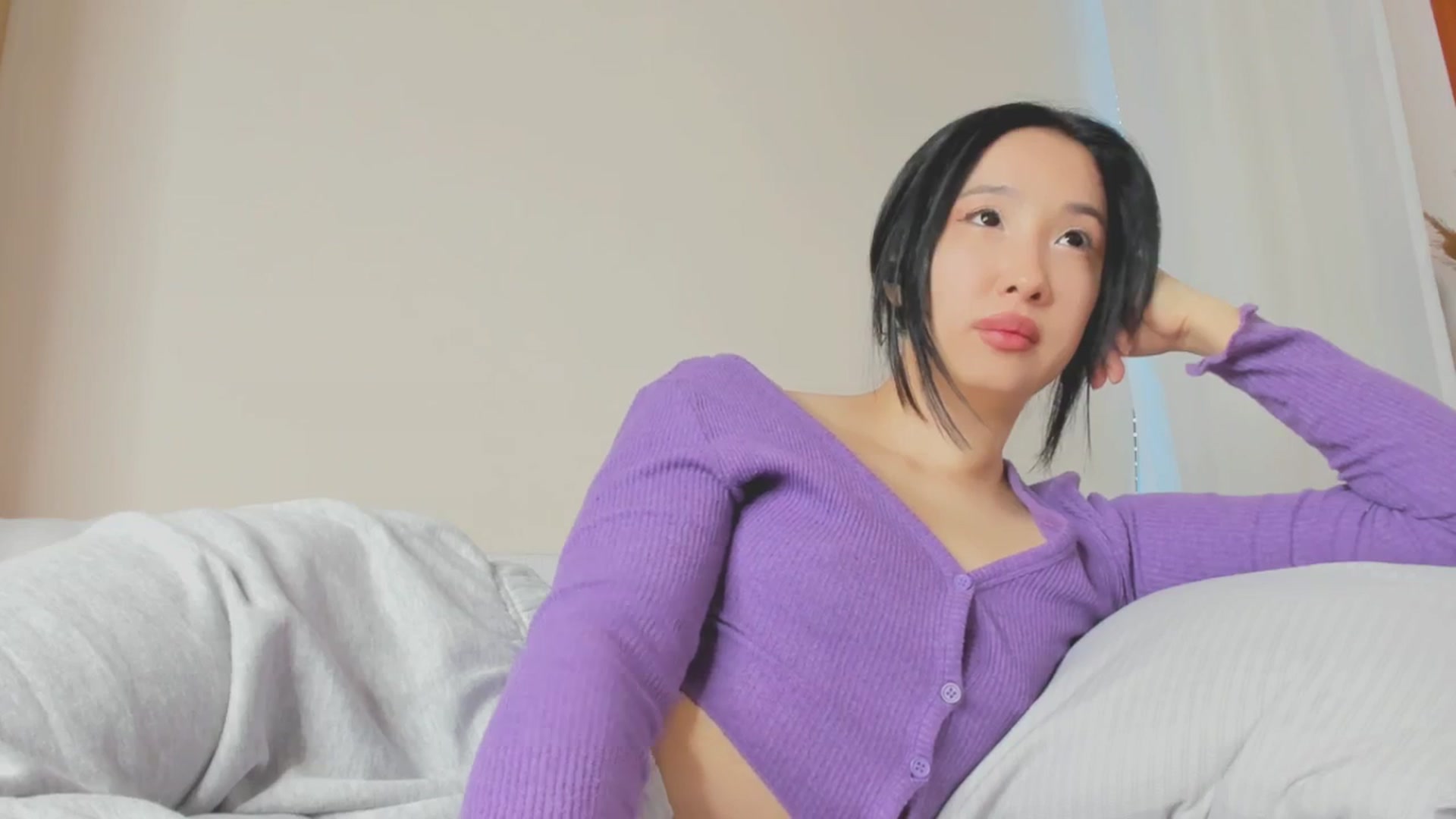 Gallery image thumbnail from FeralBerry66's myfreecams stream on, 01/26/2025, 06:56 image 7 of 20