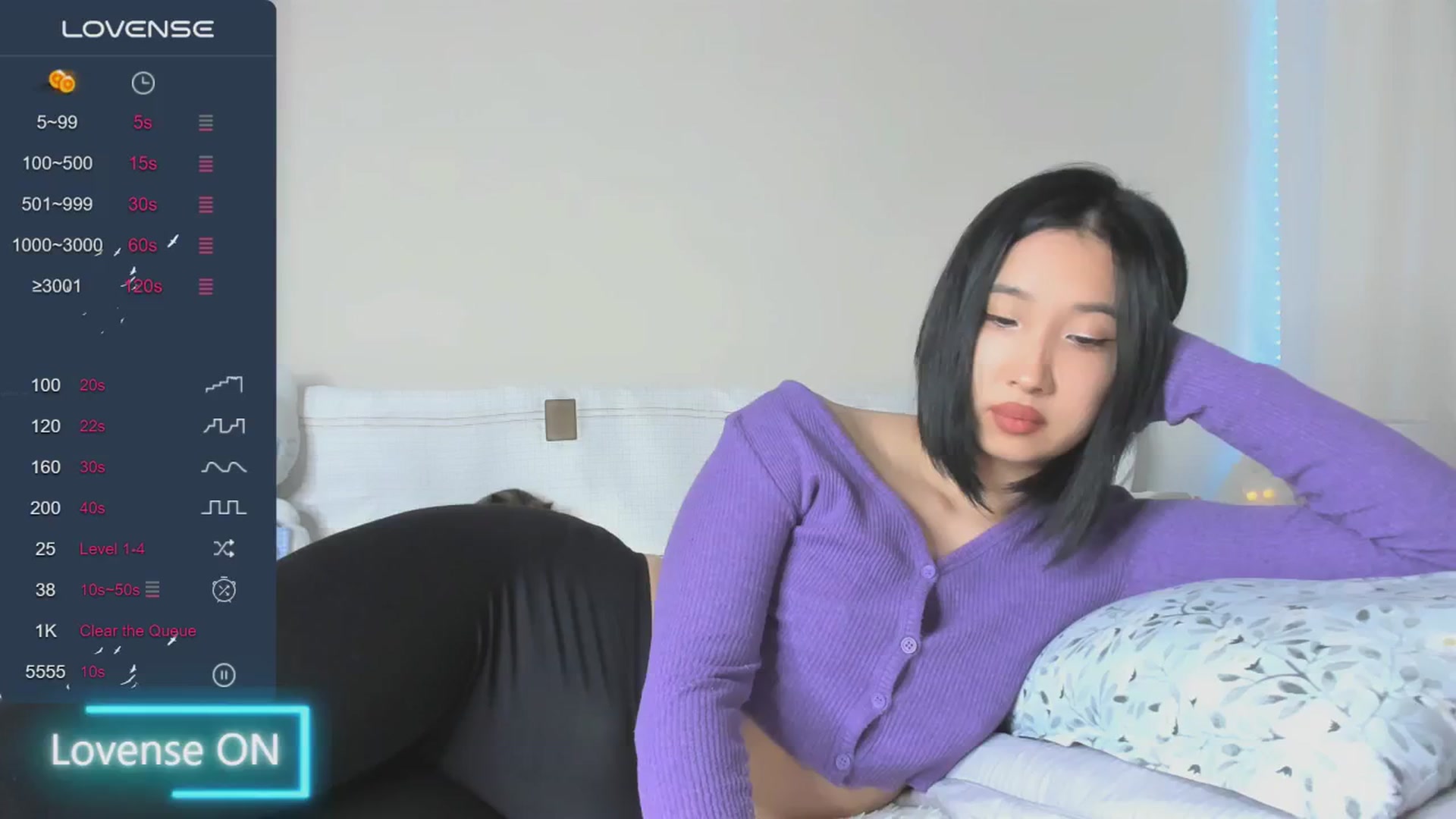 Gallery image thumbnail from FeralBerry66's myfreecams stream on, 01/29/2025, 15:27 image 3 of 20