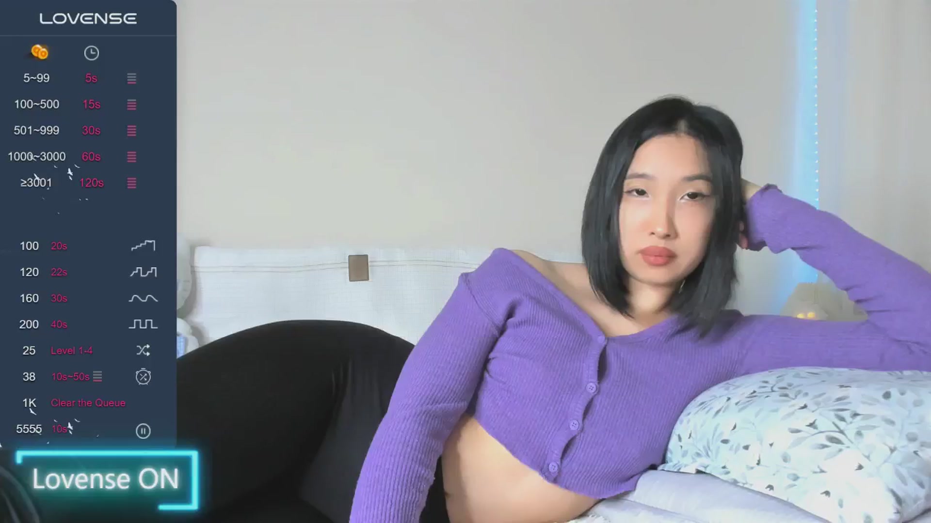 Gallery image thumbnail from FeralBerry66's myfreecams stream on, 01/29/2025, 15:27 image 13 of 20