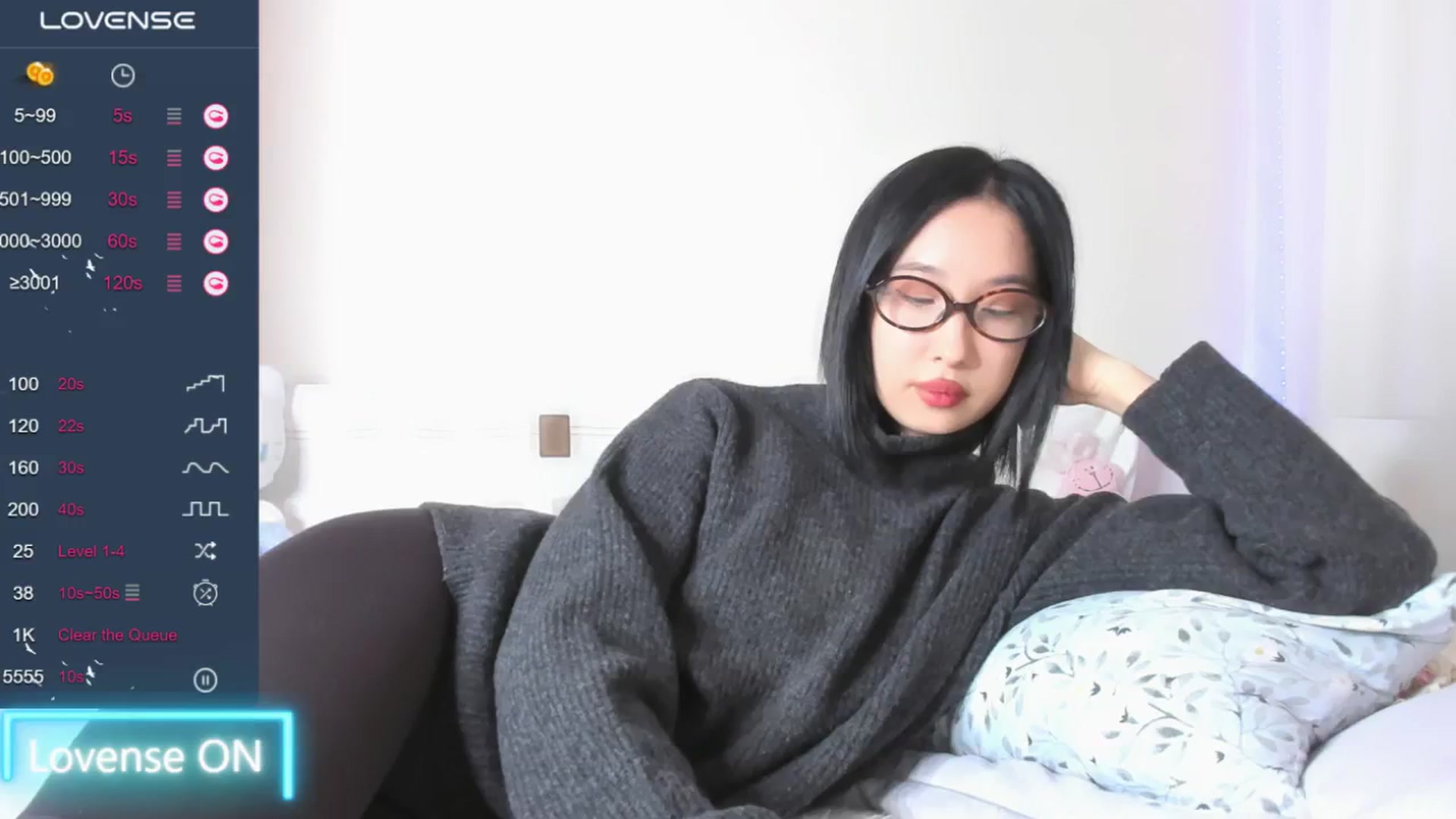 Gallery image thumbnail from FeralBerry66's myfreecams stream on, 01/30/2025, 06:43 image 11 of 20