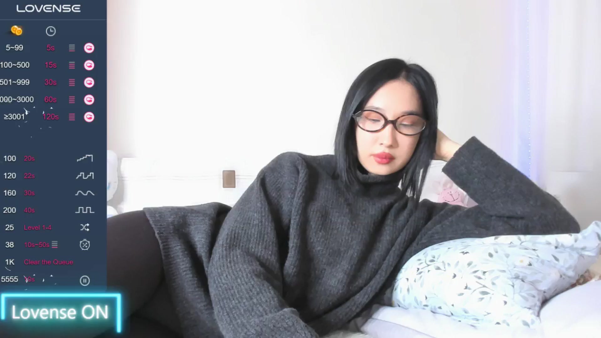 Gallery image thumbnail from FeralBerry66's myfreecams stream on, 01/30/2025, 06:43 image 3 of 20