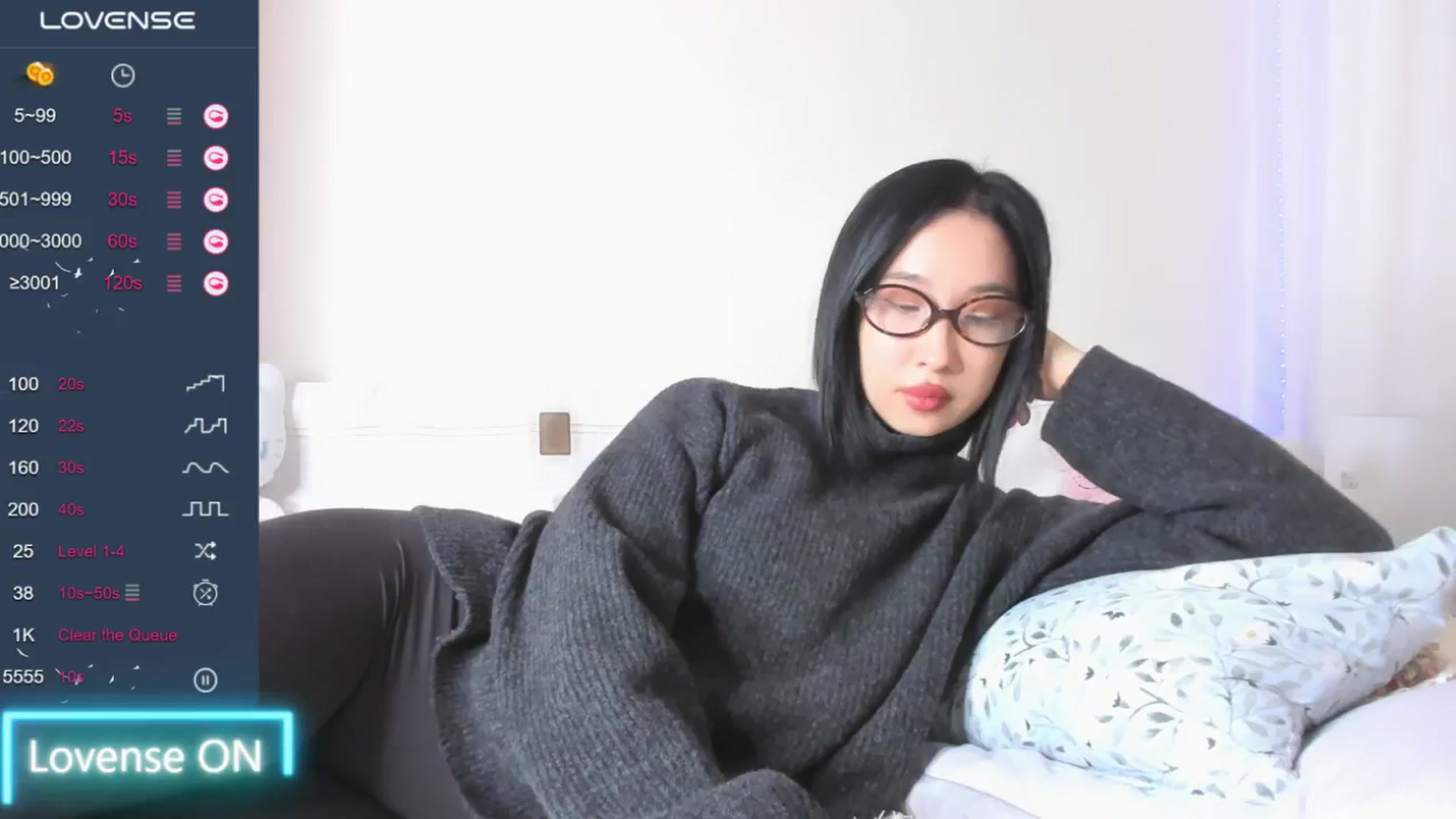 Gallery image thumbnail from FeralBerry66's myfreecams stream on, 01/30/2025, 07:19 image 14 of 20