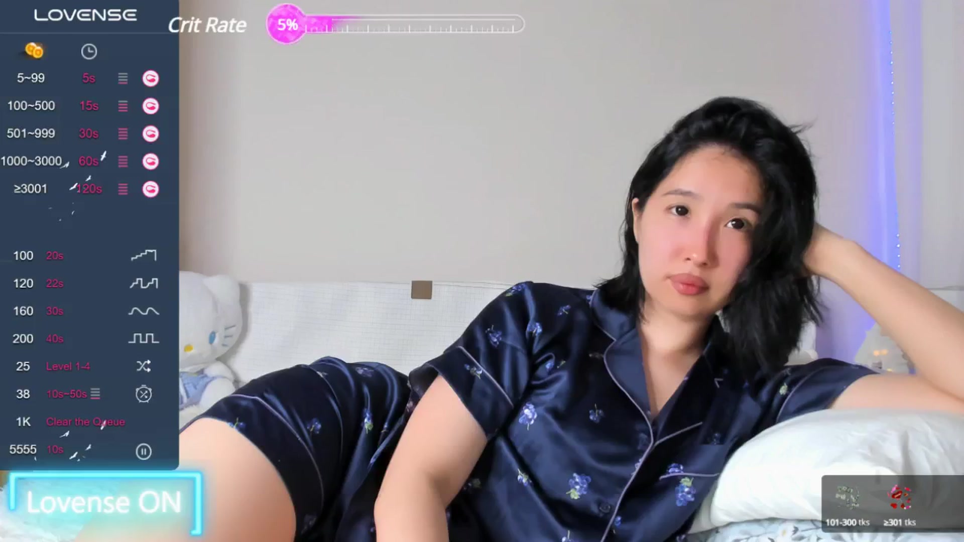 Gallery image thumbnail from FeralBerry66's myfreecams stream on, 02/02/2025, 17:37 image 18 of 20