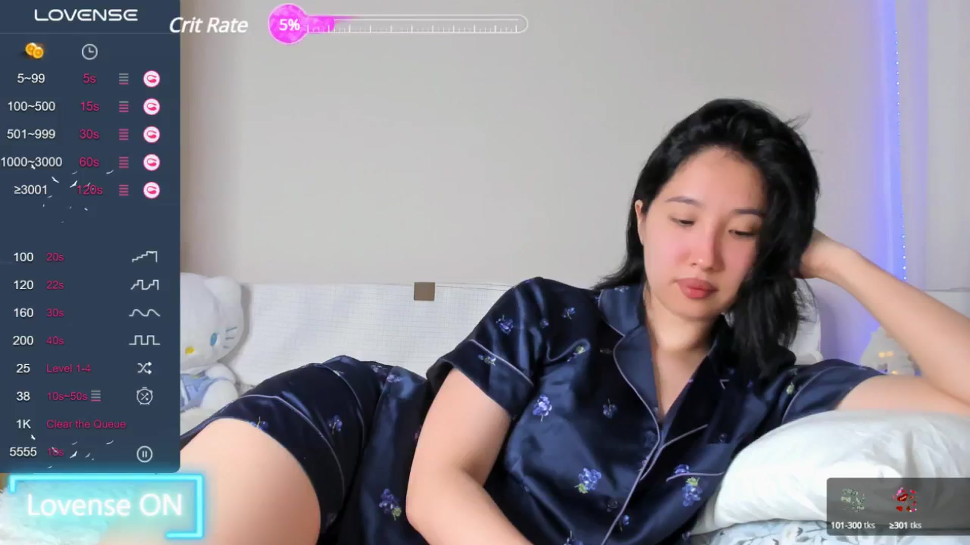Gallery image thumbnail from FeralBerry66's myfreecams stream on, 02/02/2025, 17:37 image 11 of 20