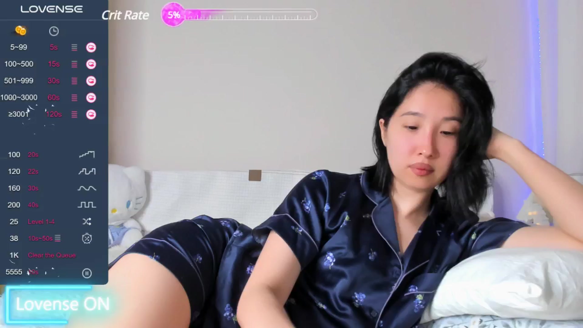 Gallery image thumbnail from FeralBerry66's myfreecams stream on, 02/02/2025, 17:37 image 14 of 20