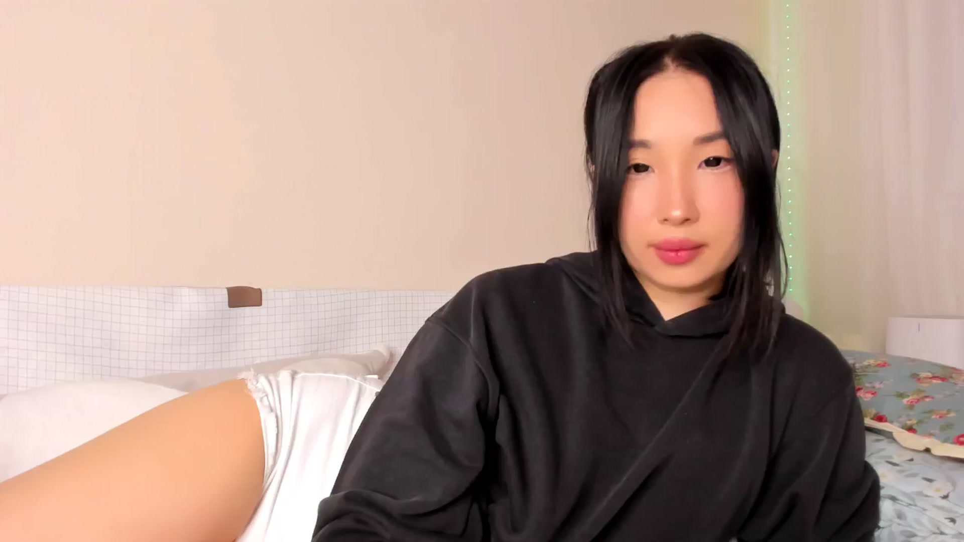 Gallery image thumbnail from FeralBerry66's myfreecams stream on, 02/20/2025, 06:28 image 7 of 20