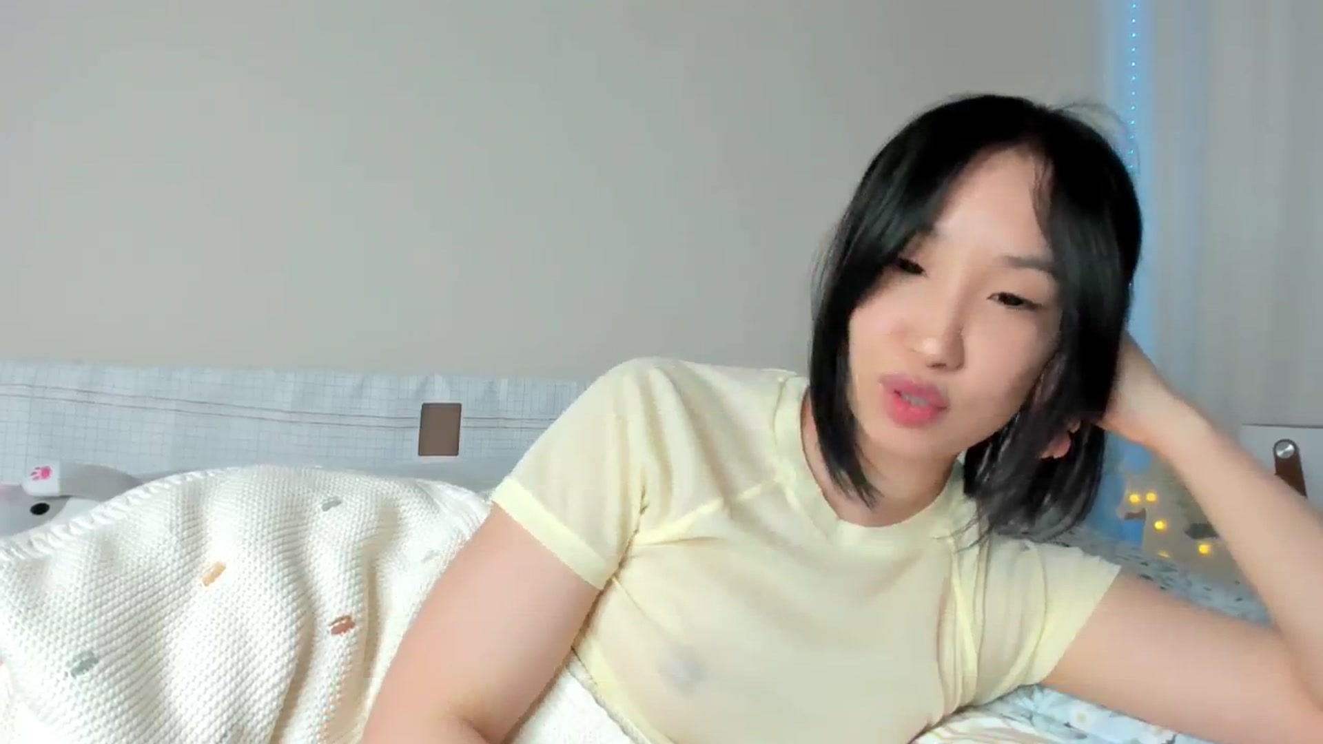 Gallery image thumbnail from FeralBerry66's myfreecams stream on, 02/23/2025, 06:36 image 5 of 20