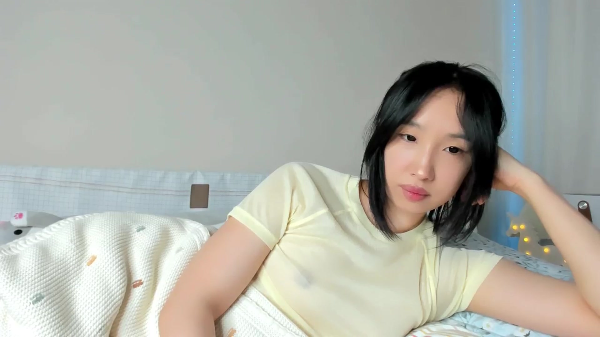 Gallery image thumbnail from FeralBerry66's myfreecams stream on, 02/23/2025, 06:36 image 12 of 20