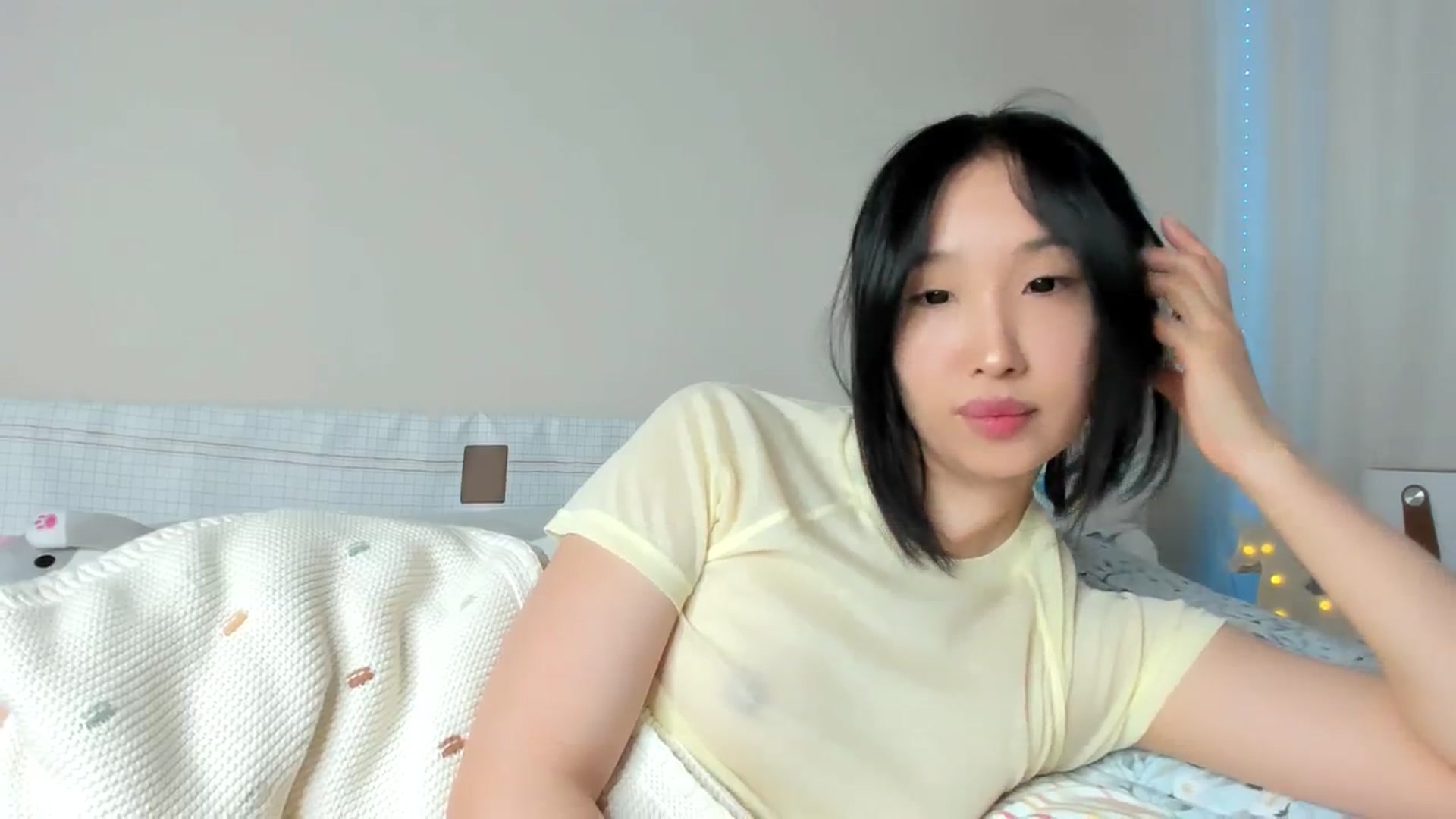 Gallery image thumbnail from FeralBerry66's myfreecams stream on, 02/23/2025, 06:36 image 6 of 20