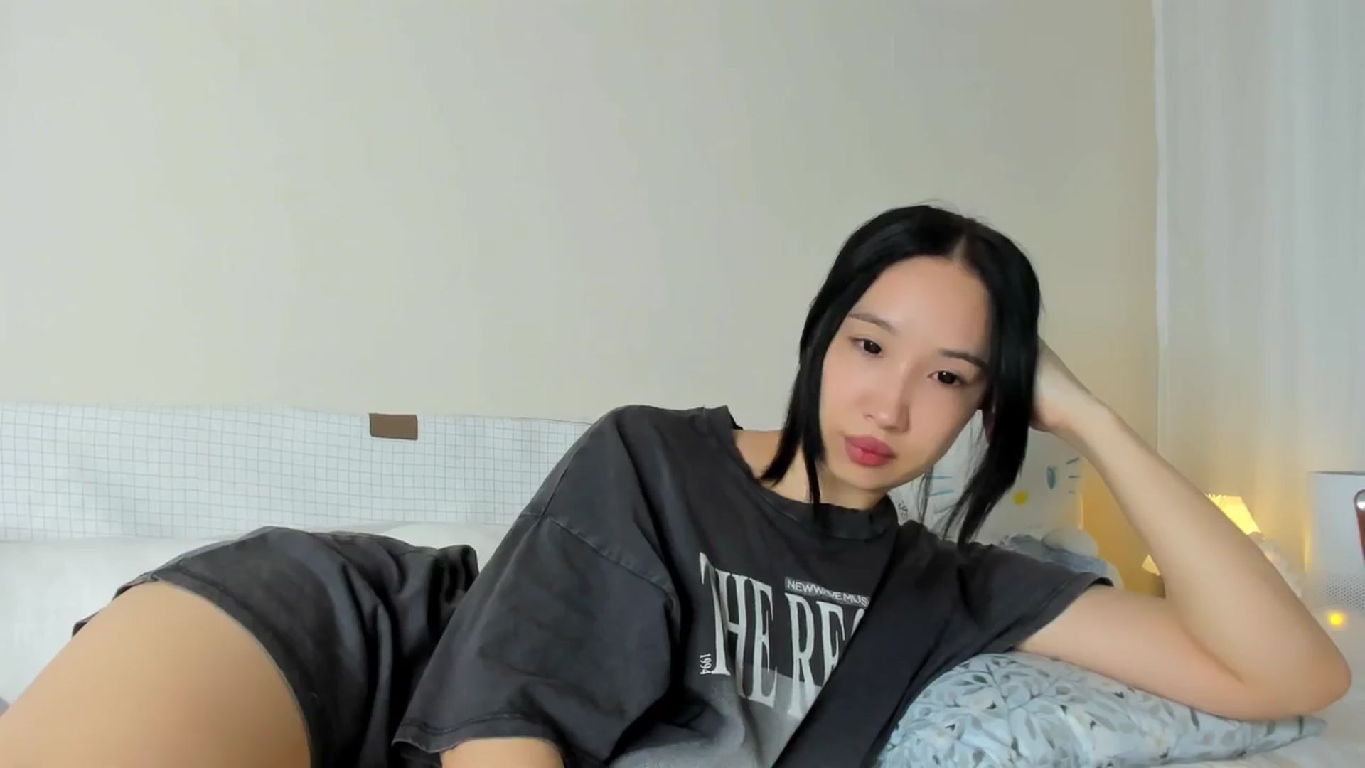 Gallery image thumbnail from FeralBerry66's myfreecams stream on, 02/26/2025, 15:05 image 2 of 20