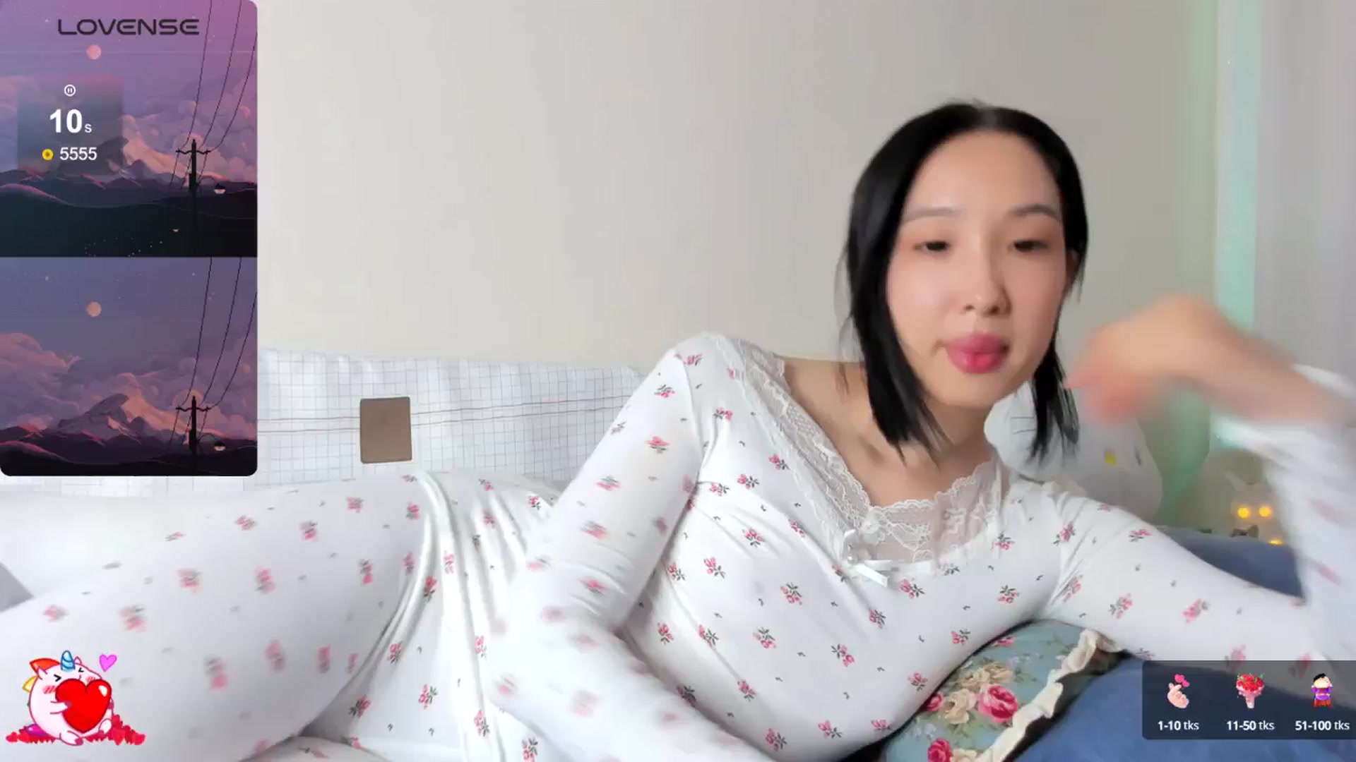 Gallery image thumbnail from FeralBerry66's myfreecams stream on, 03/09/2025, 06:56 image 16 of 20