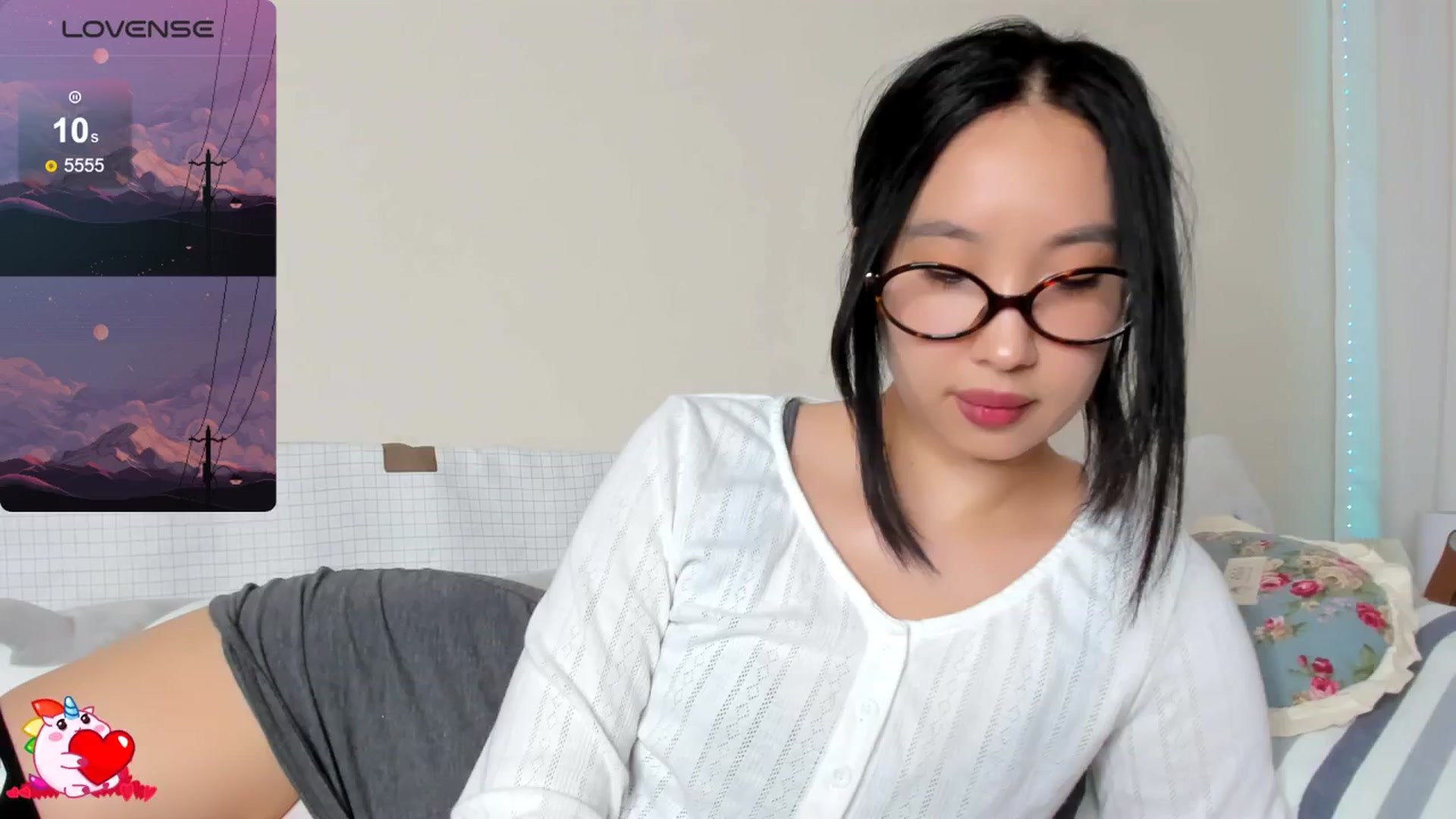 Gallery image thumbnail from FeralBerry66's myfreecams stream on, 03/23/2025, 06:10 image 5 of 20