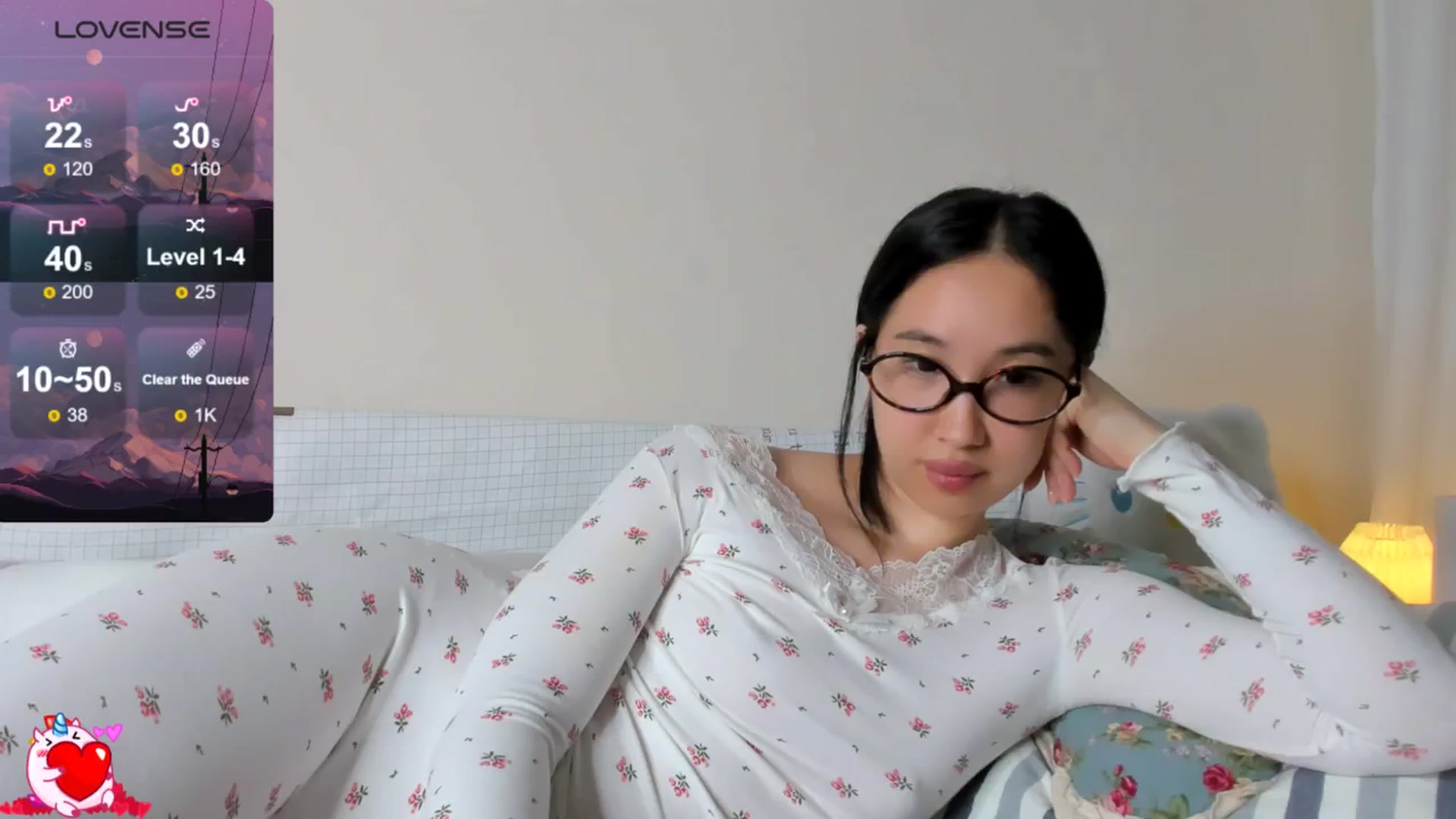 Gallery image thumbnail from FeralBerry66's myfreecams stream on, 03/25/2025, 13:12 image 18 of 20