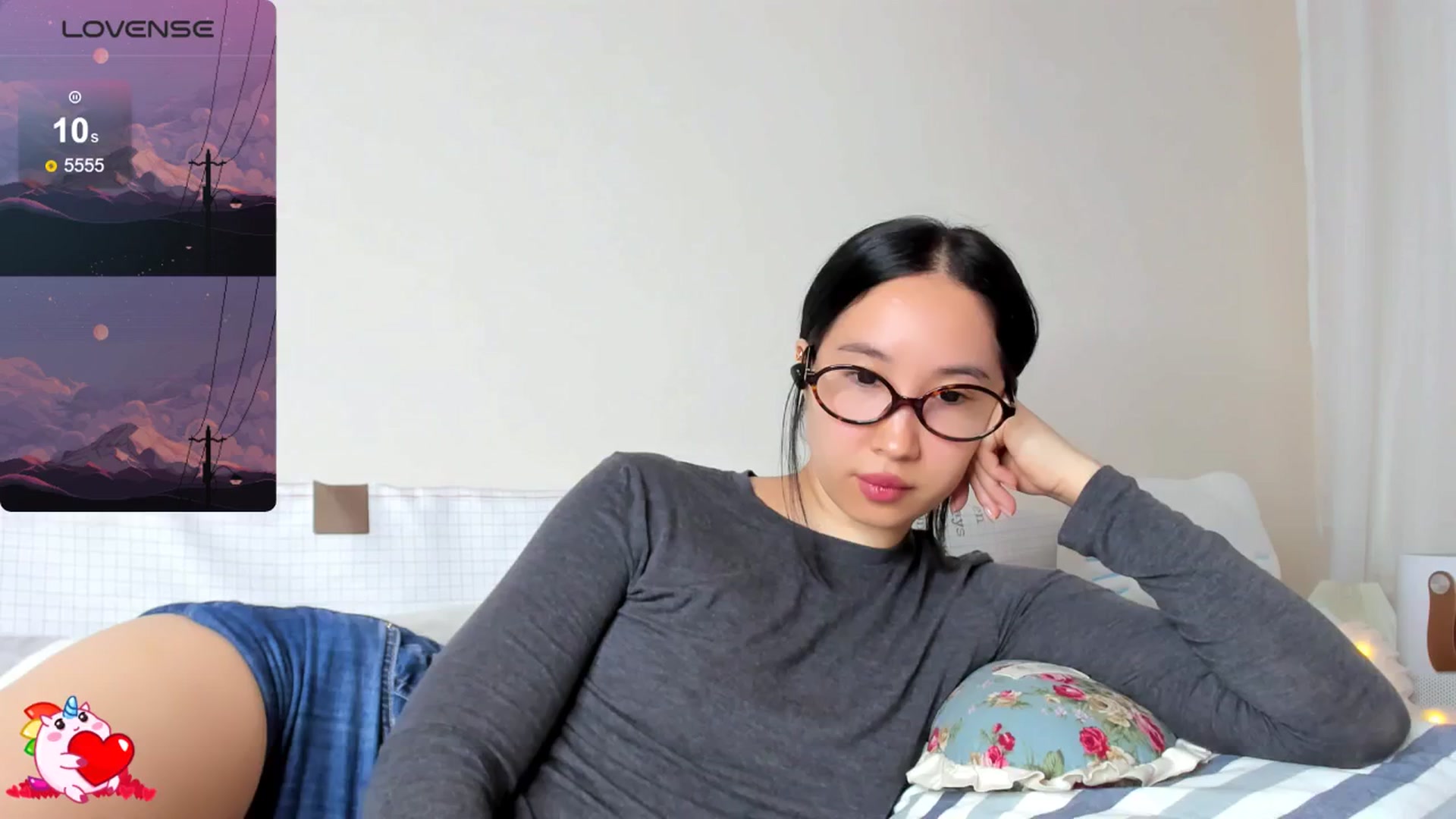 Gallery image thumbnail from FeralBerry66's myfreecams stream on, 03/26/2025, 05:39 image 7 of 20