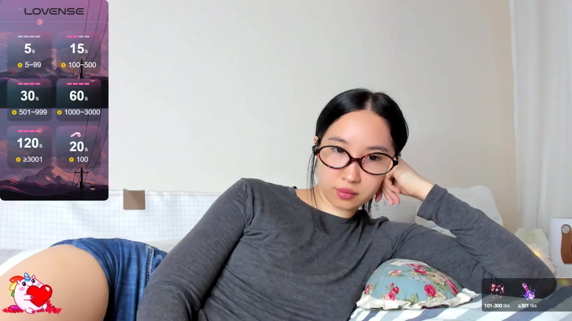 Gallery image thumbnail from FeralBerry66's myfreecams stream on, 03/26/2025, 05:39 image 3 of 20