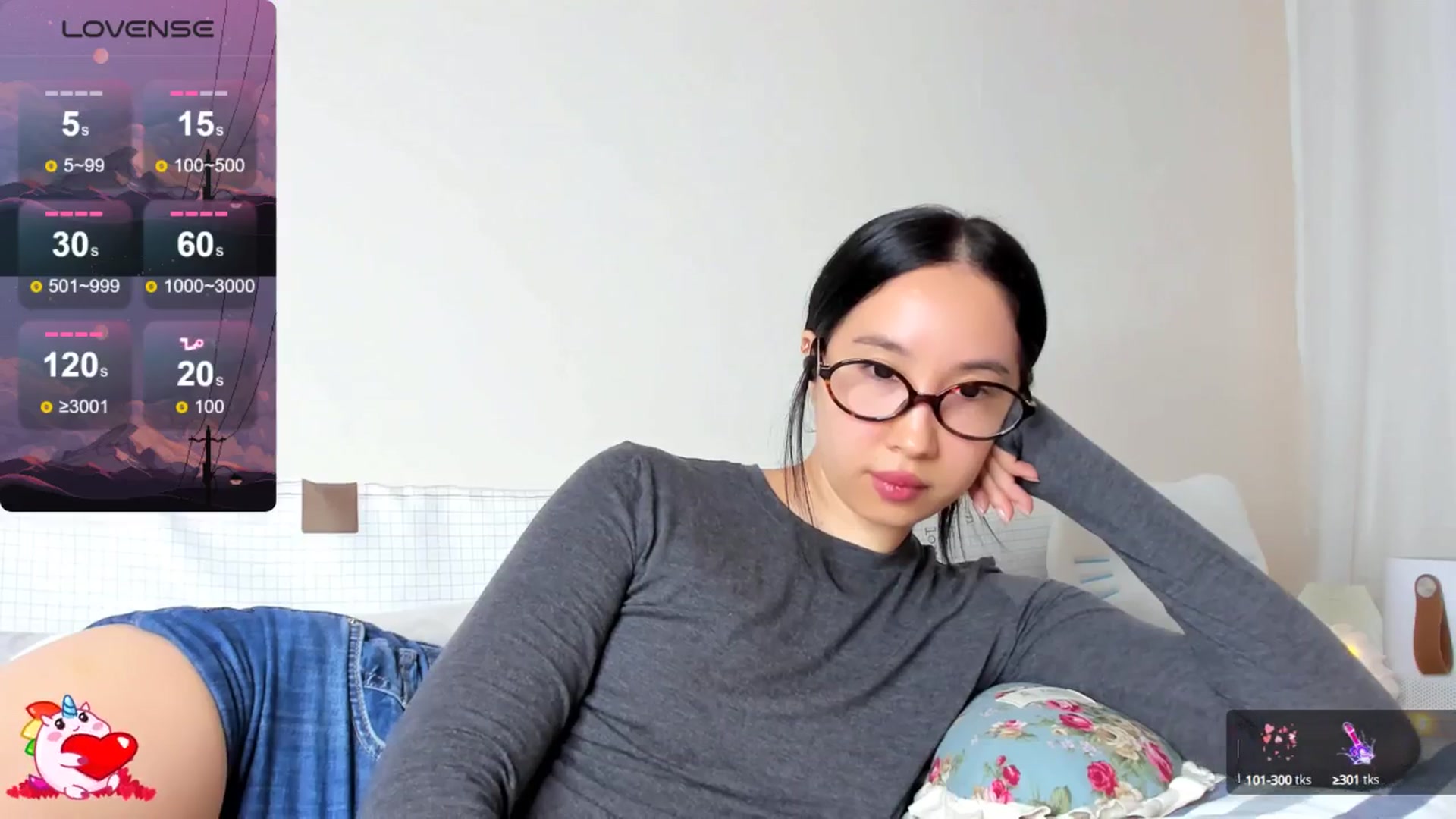 Gallery image thumbnail from FeralBerry66's myfreecams stream on, 03/26/2025, 06:31 image 4 of 20
