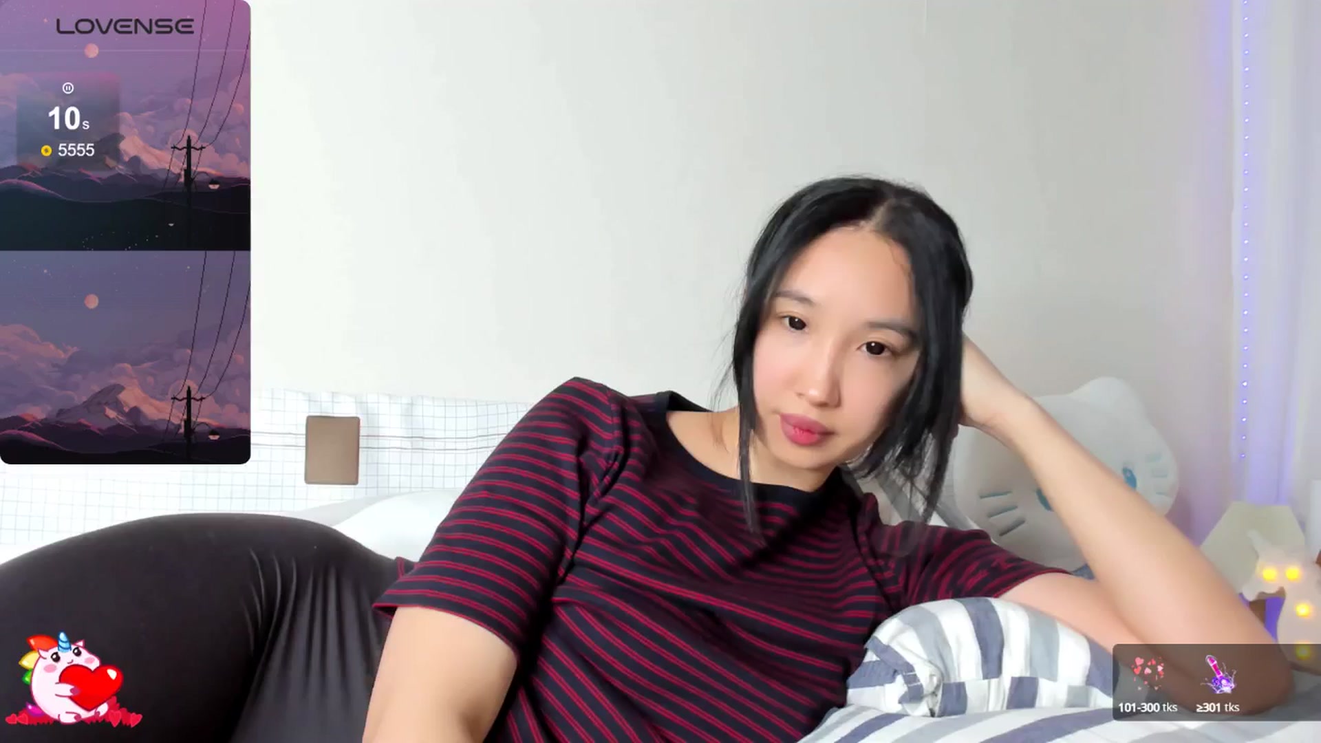 Gallery image thumbnail from FeralBerry66's myfreecams stream on, 03/28/2025, 06:49 image 3 of 20