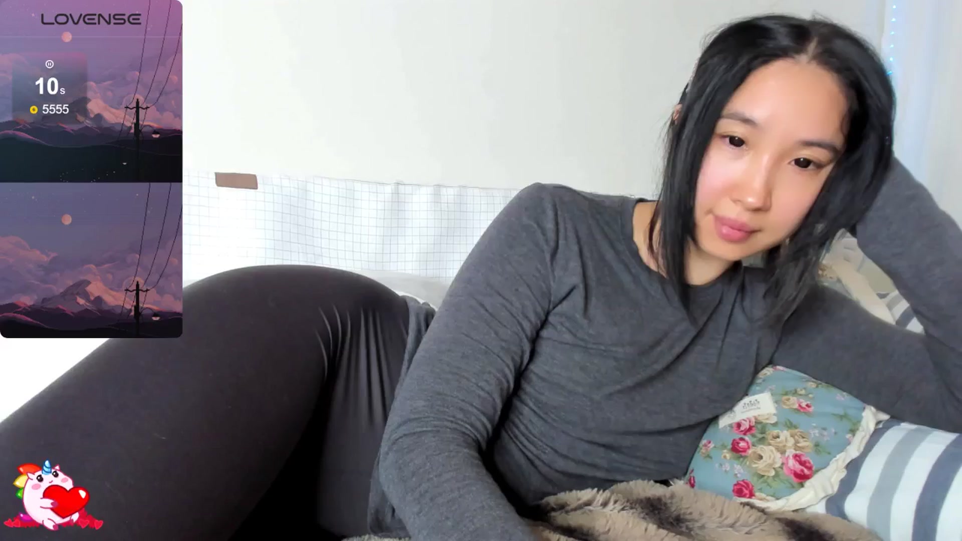 Gallery image thumbnail from FeralBerry66's myfreecams stream on, 03/29/2025, 07:45 image 13 of 20