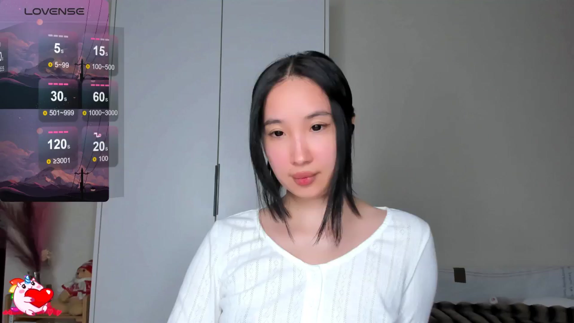 Gallery image thumbnail from FeralBerry66's myfreecams stream on, 03/29/2025, 16:46 image 18 of 20