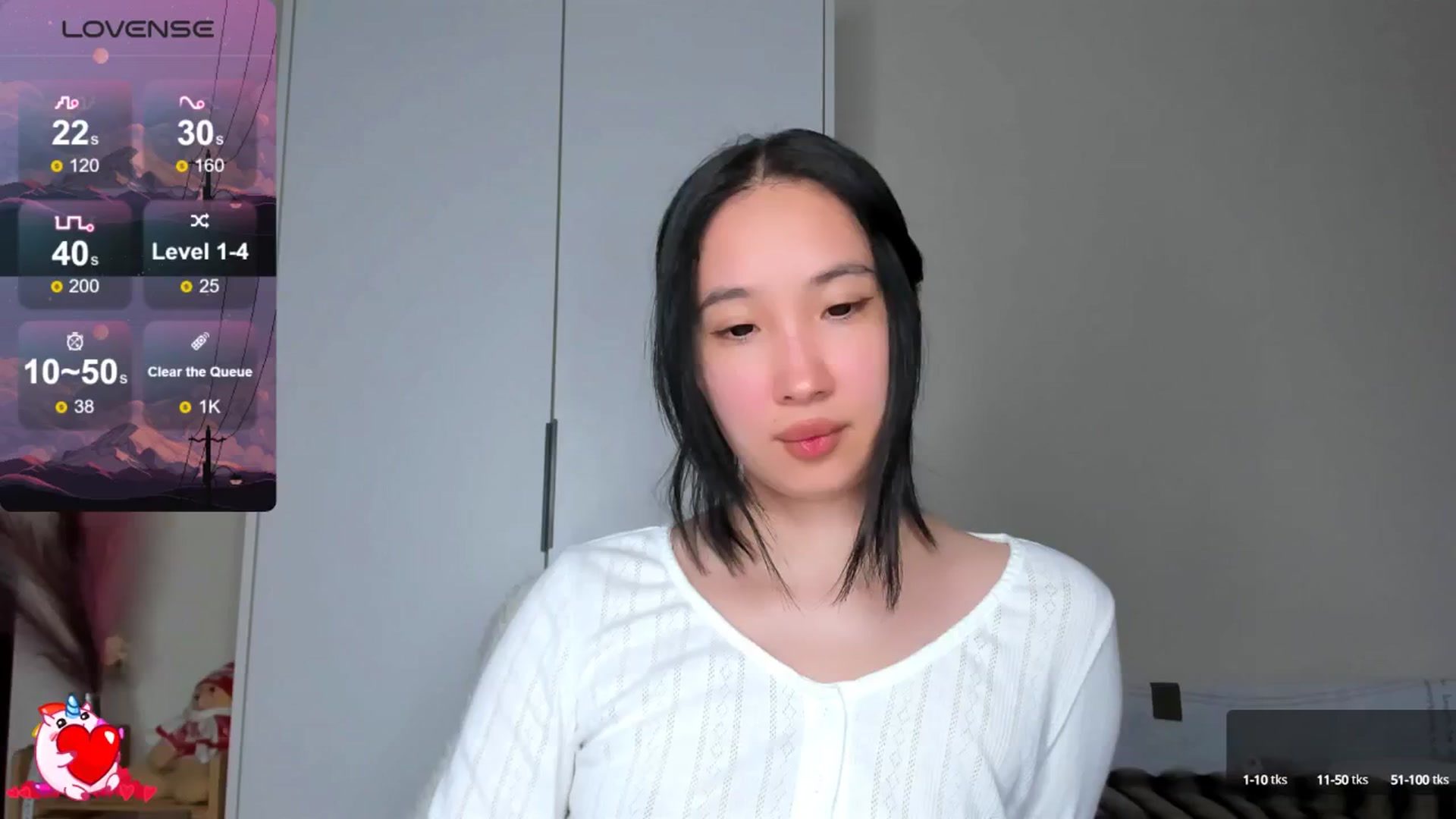 Gallery image thumbnail from FeralBerry66's myfreecams stream on, 03/29/2025, 16:46 image 12 of 20