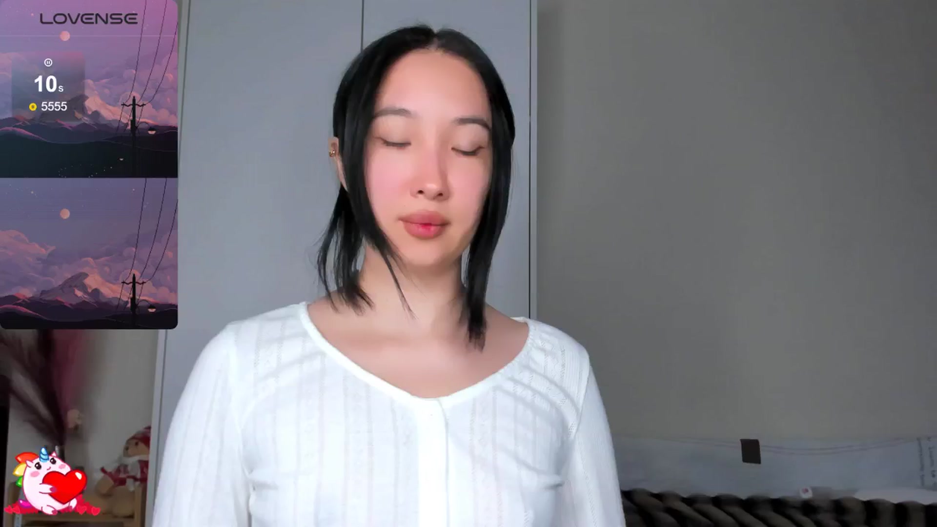 Gallery image thumbnail from FeralBerry66's myfreecams stream on, 03/29/2025, 16:46 image 8 of 20