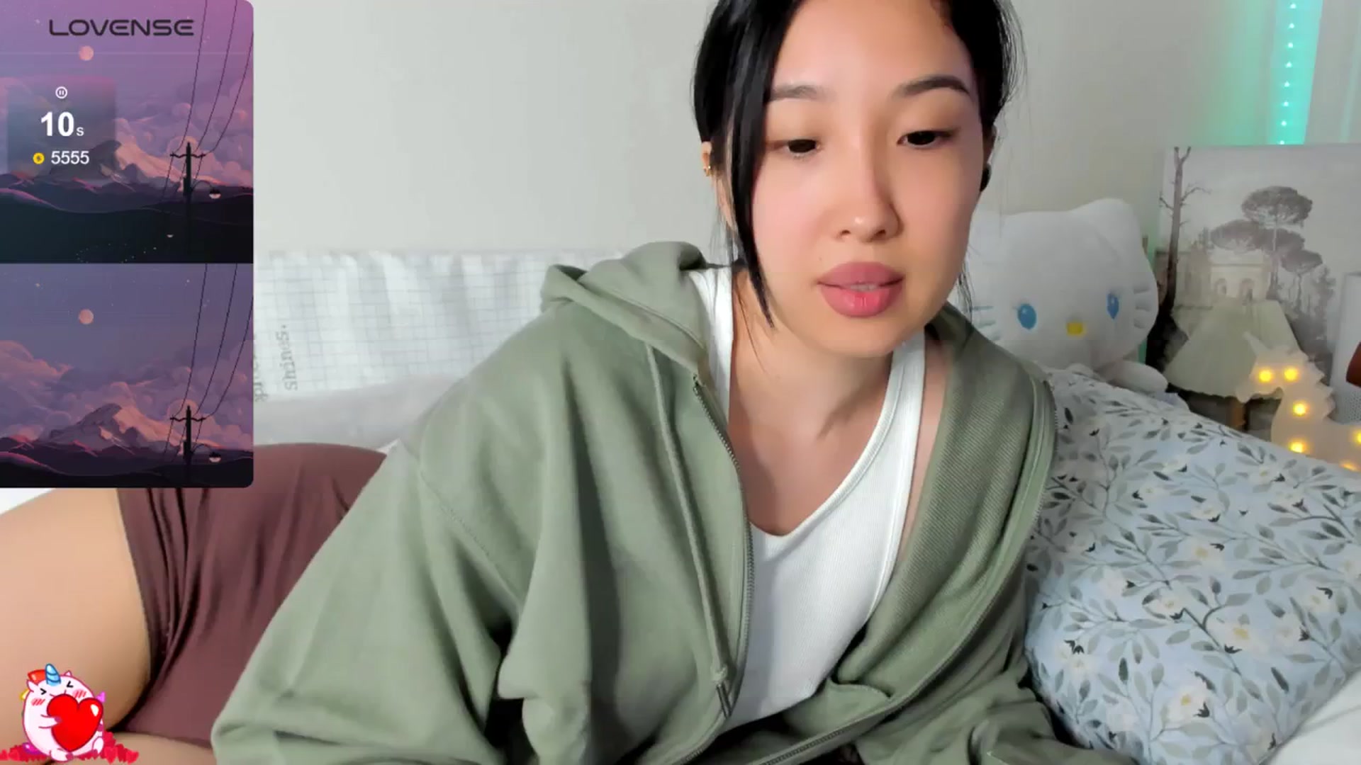 Gallery image thumbnail from FeralBerry66's myfreecams stream on, 04/02/2025, 16:27 image 20 of 20