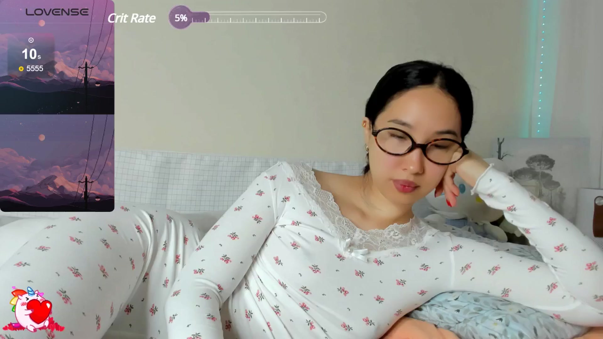 Gallery image thumbnail from FeralBerry66's myfreecams stream on, 04/16/2025, 07:23 image 12 of 20