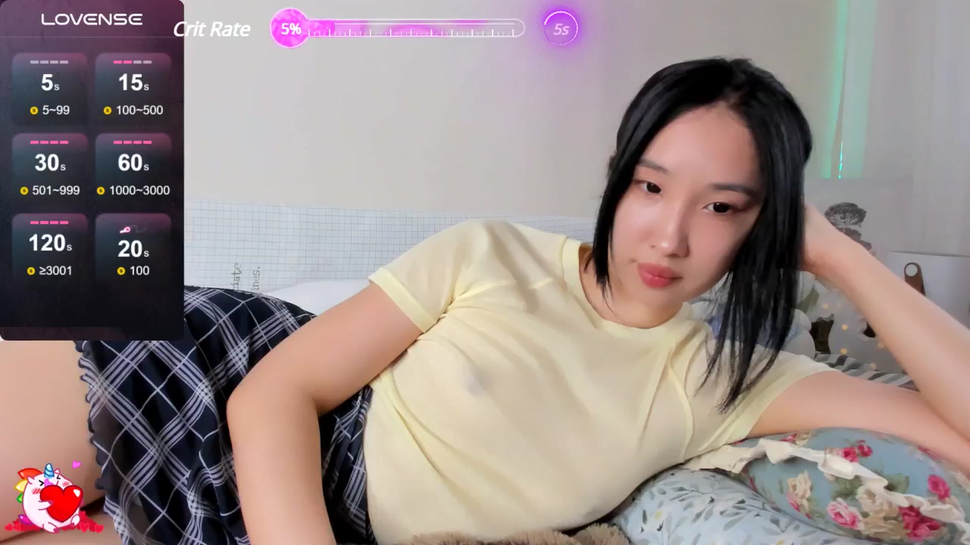 Gallery image thumbnail from FeralBerry66's myfreecams stream on, 04/29/2025, 06:25 image 5 of 20