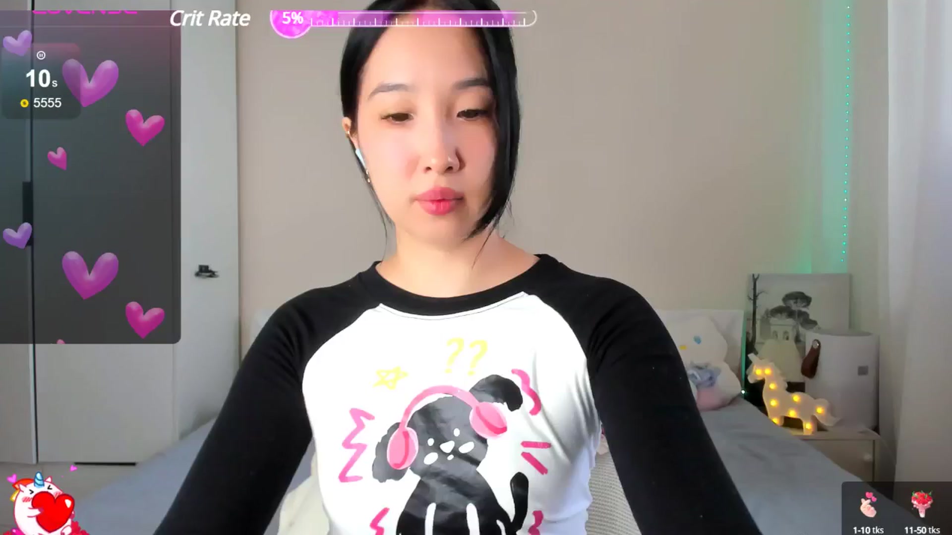 Gallery image thumbnail from FeralBerry66's myfreecams stream on, 05/26/2025, 04:48 image 4 of 20