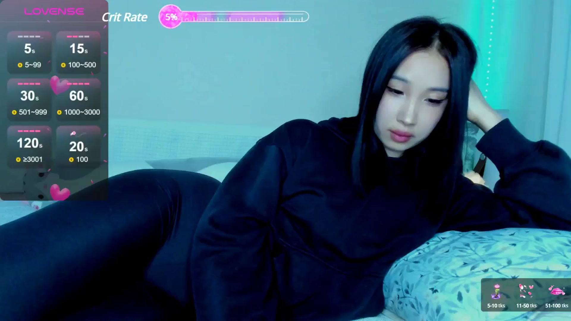 Gallery image thumbnail from FeralBerry66's myfreecams stream on, 06/06/2025, 06:23 image 5 of 20