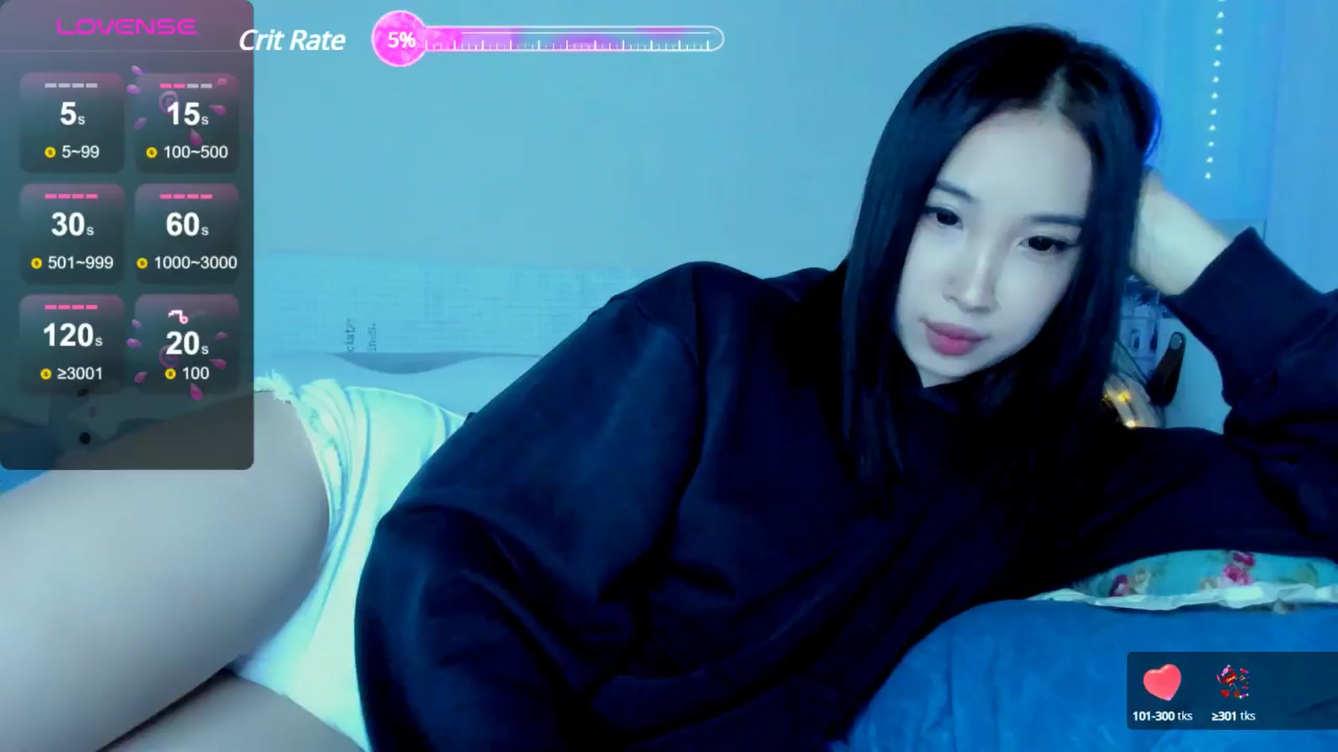 Gallery image thumbnail from FeralBerry66's myfreecams stream on, 06/07/2025, 16:21 image 1 of 20
