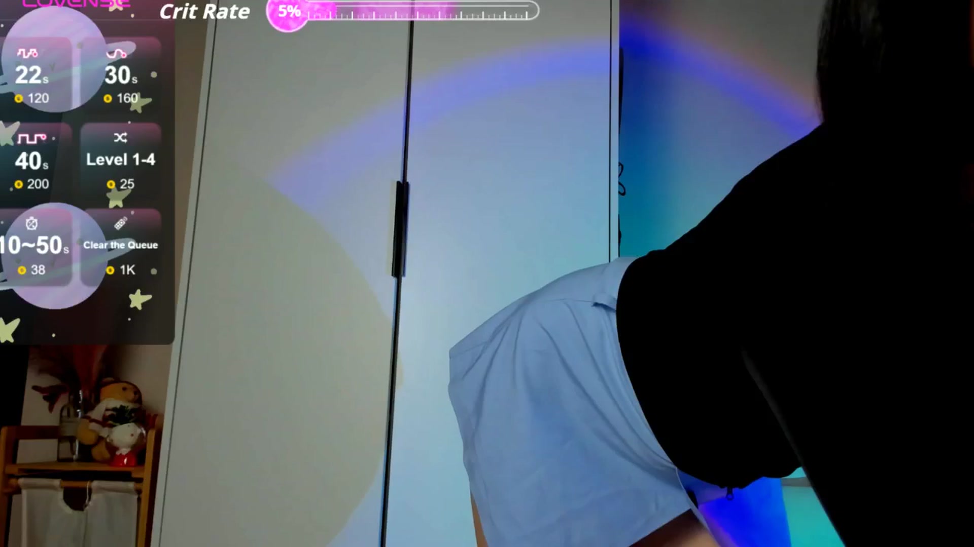 Gallery image thumbnail from FeralBerry66's myfreecams stream on, 08/08/2025, 14:45 image 11 of 20