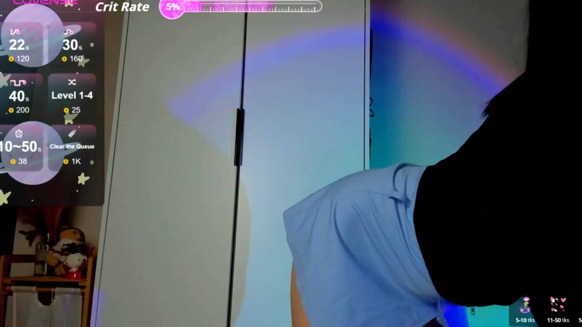 Gallery image thumbnail from FeralBerry66's myfreecams stream on, 08/08/2025, 14:45 image 12 of 20