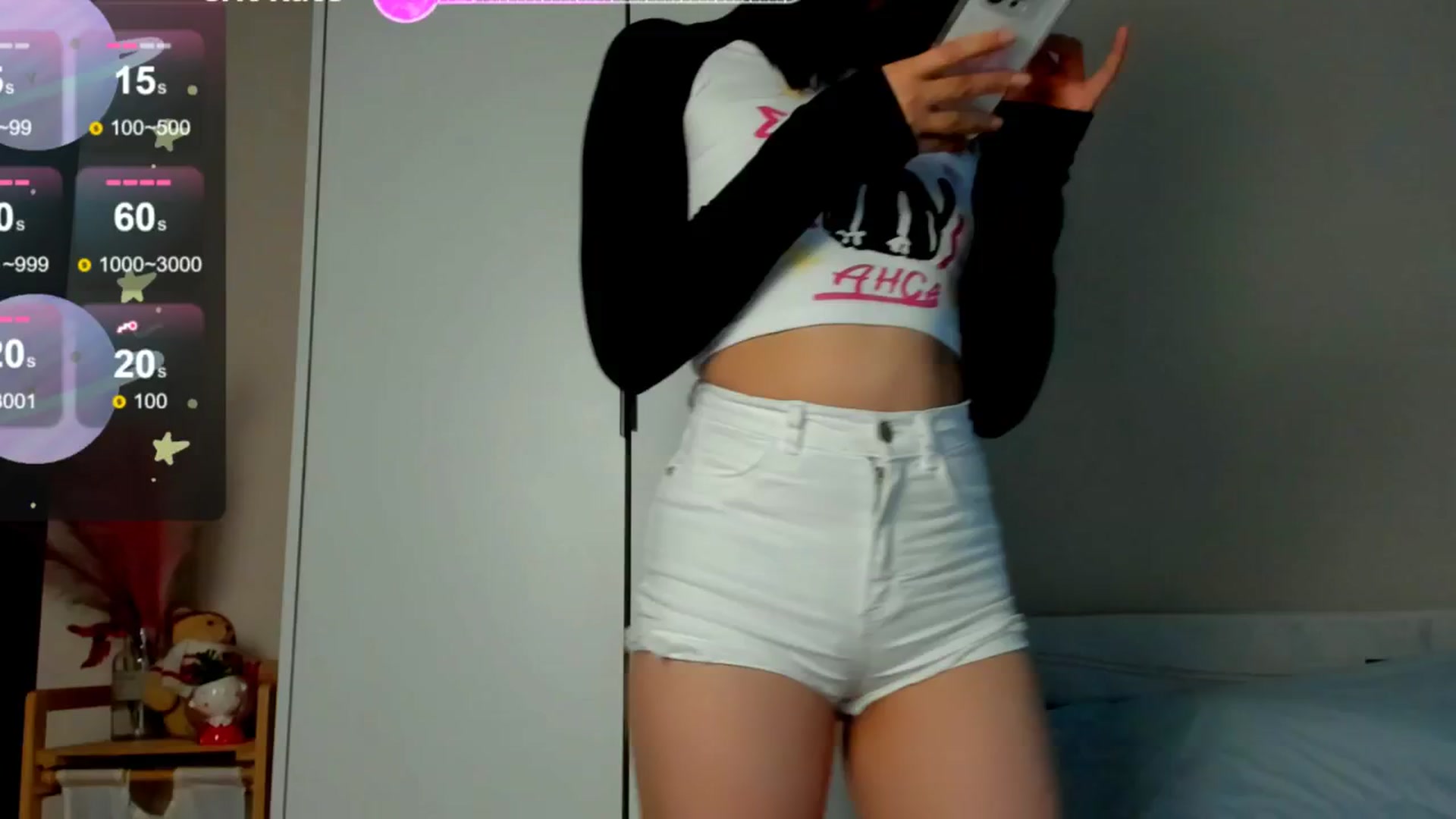 Gallery image thumbnail from FeralBerry66's myfreecams stream on, 08/14/2025, 06:51 image 2 of 20