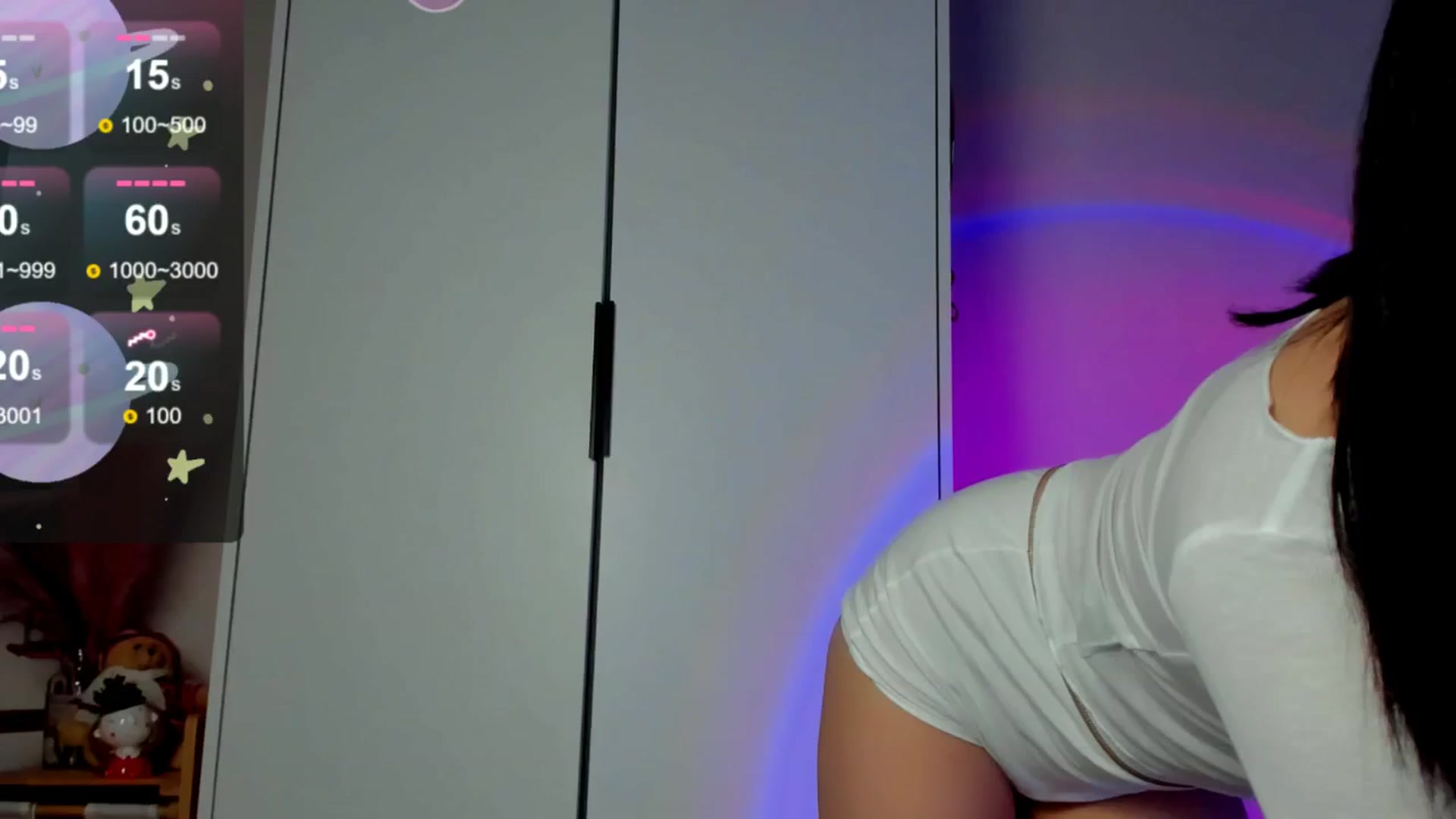 Gallery image thumbnail from FeralBerry66's myfreecams stream on, 08/15/2025, 05:39 image 6 of 20