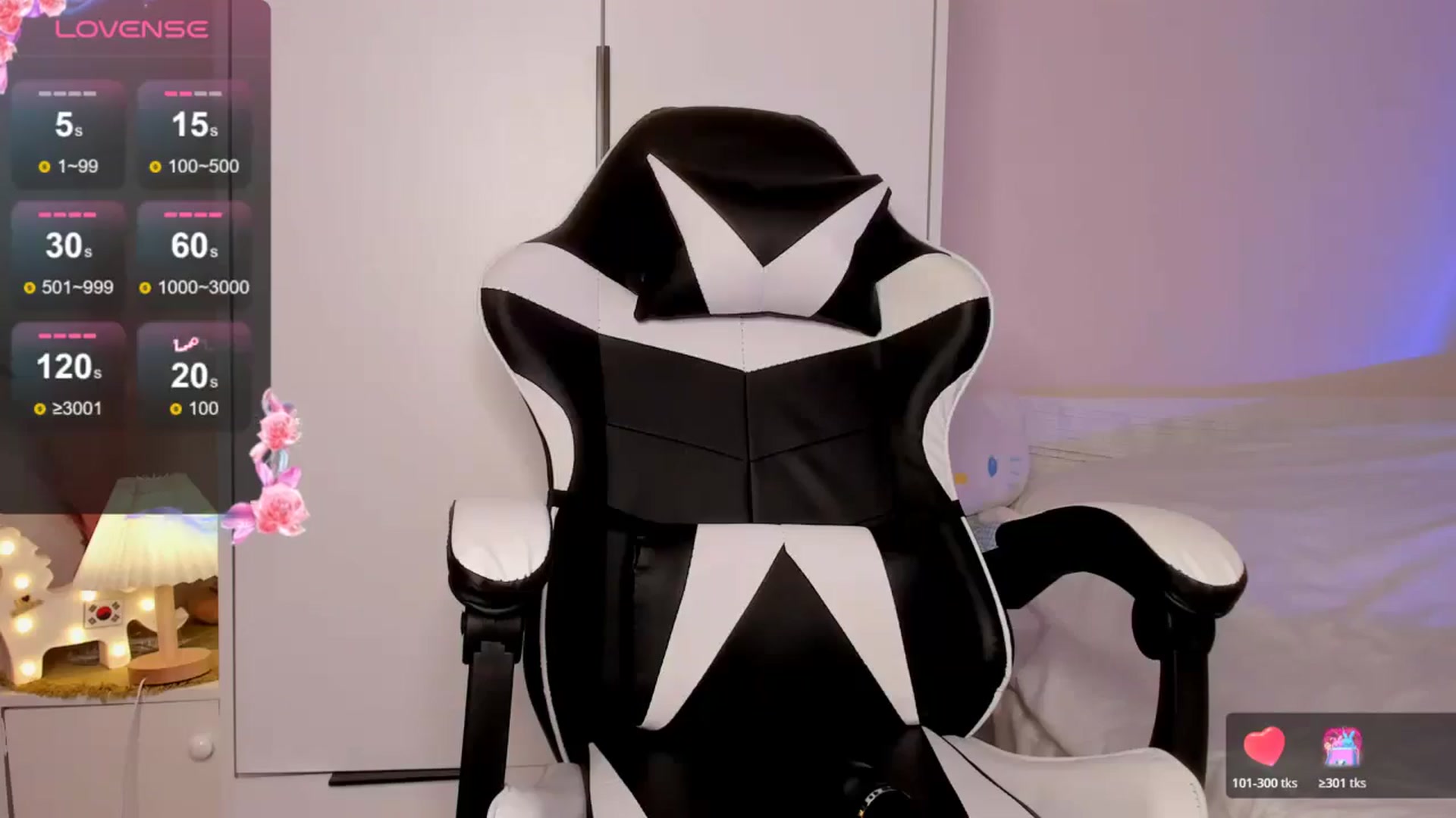 Gallery image thumbnail from FeralBerry66's myfreecams stream on, 04/16/2026, 05:36 image 7 of 20