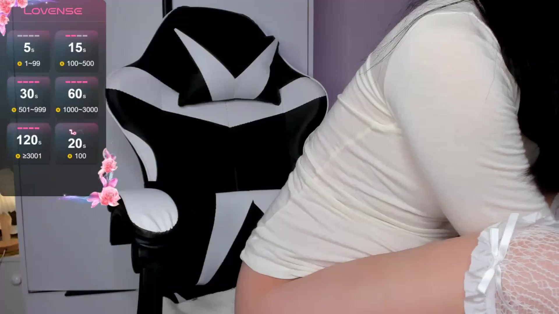Gallery image thumbnail from FeralBerry66's myfreecams stream on, 04/19/2026, 06:34 image 11 of 20