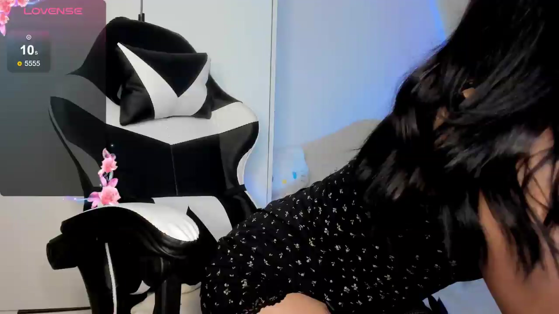 Gallery image thumbnail from FeralBerry66's myfreecams stream on, 05/11/2026, 07:28 image 13 of 20