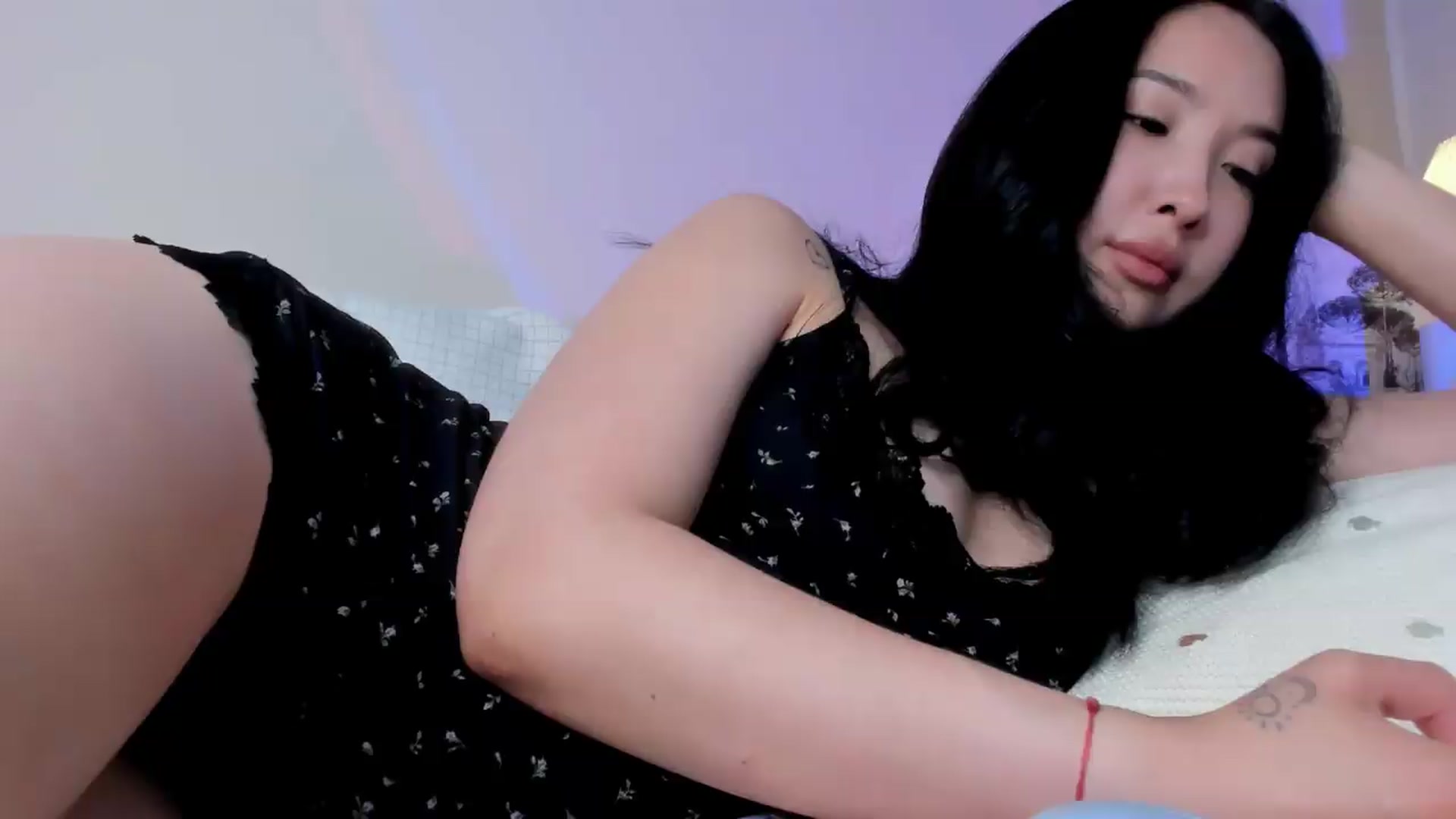 Gallery image thumbnail from FeralBerry66's myfreecams stream on, 05/31/2026, 06:07 image 11 of 20
