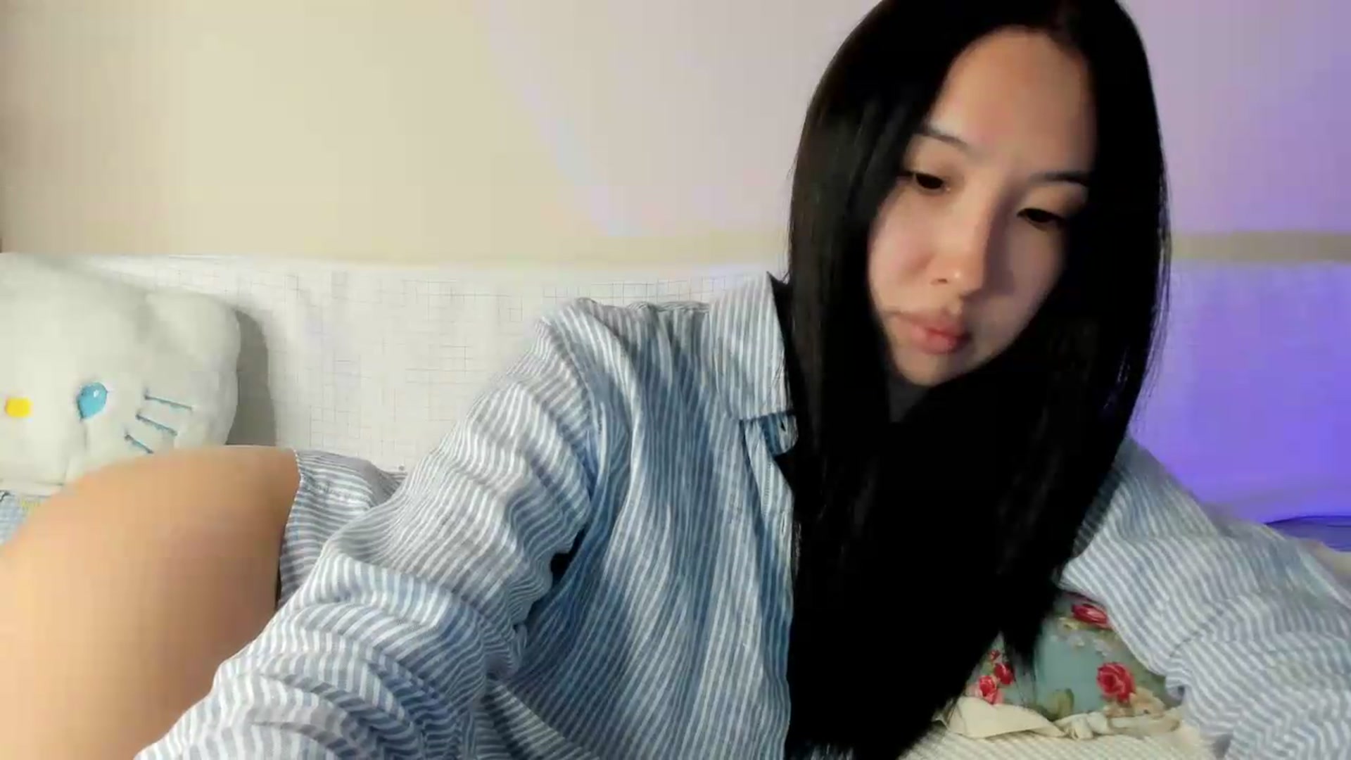 Gallery image thumbnail from FeralBerry66's myfreecams stream on, 06/15/2026, 06:11 image 2 of 20